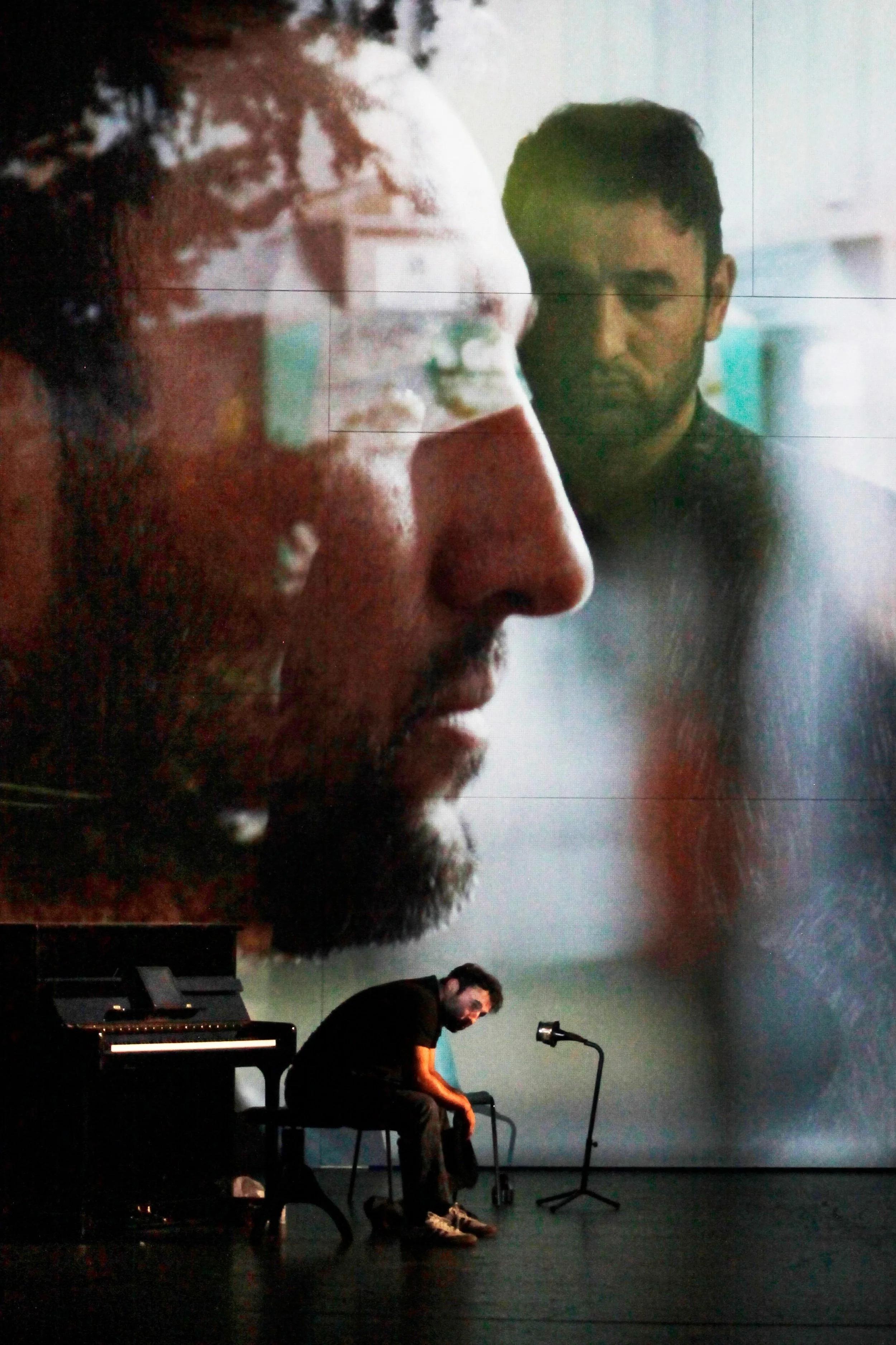 Gorki_BerlinOranienplatz_MG_5068© Ute Langkafel MAIFOTO.jpg