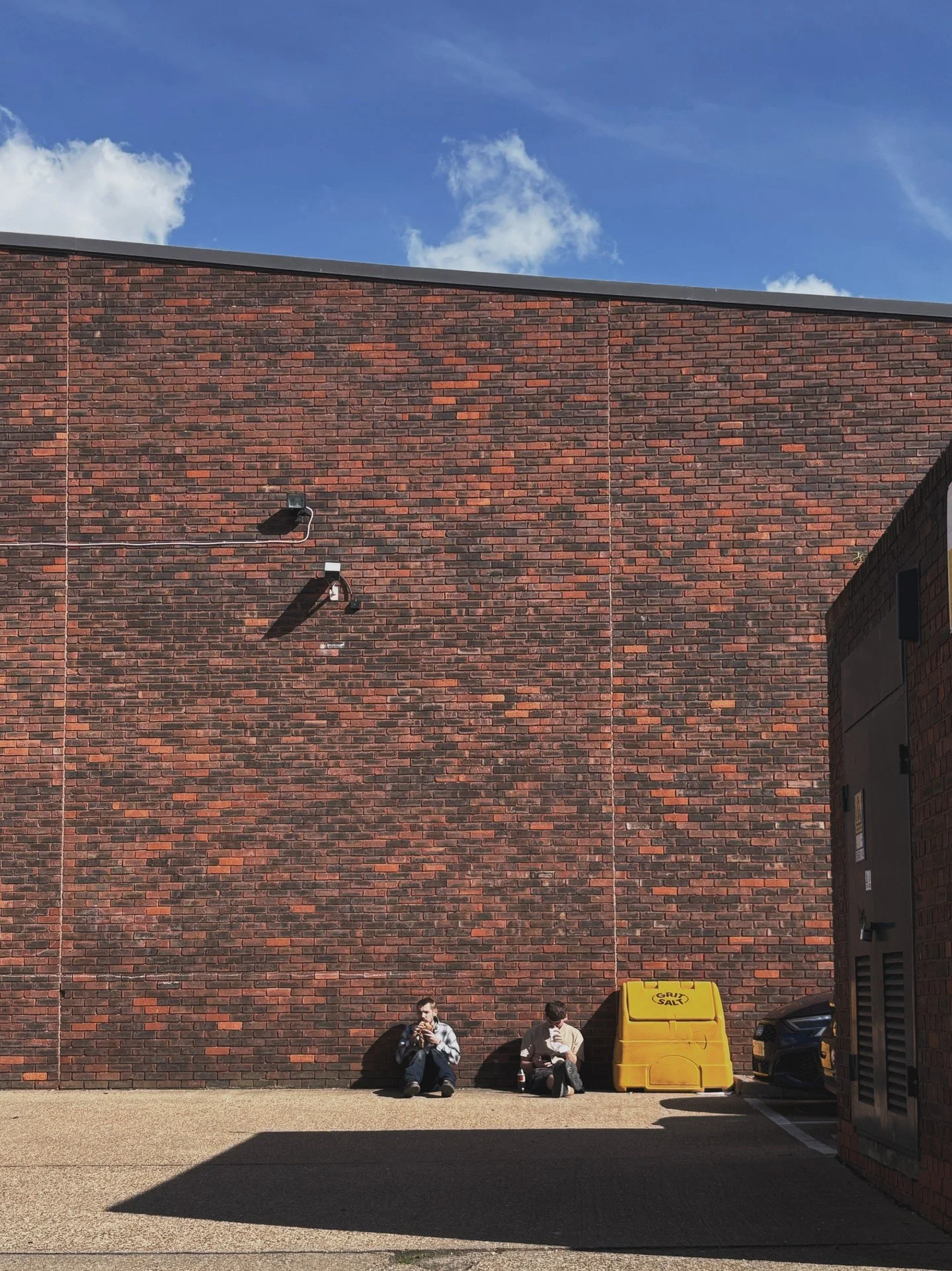 A morning in the workshop. 

📸 by Ying. 

#opusmagnum