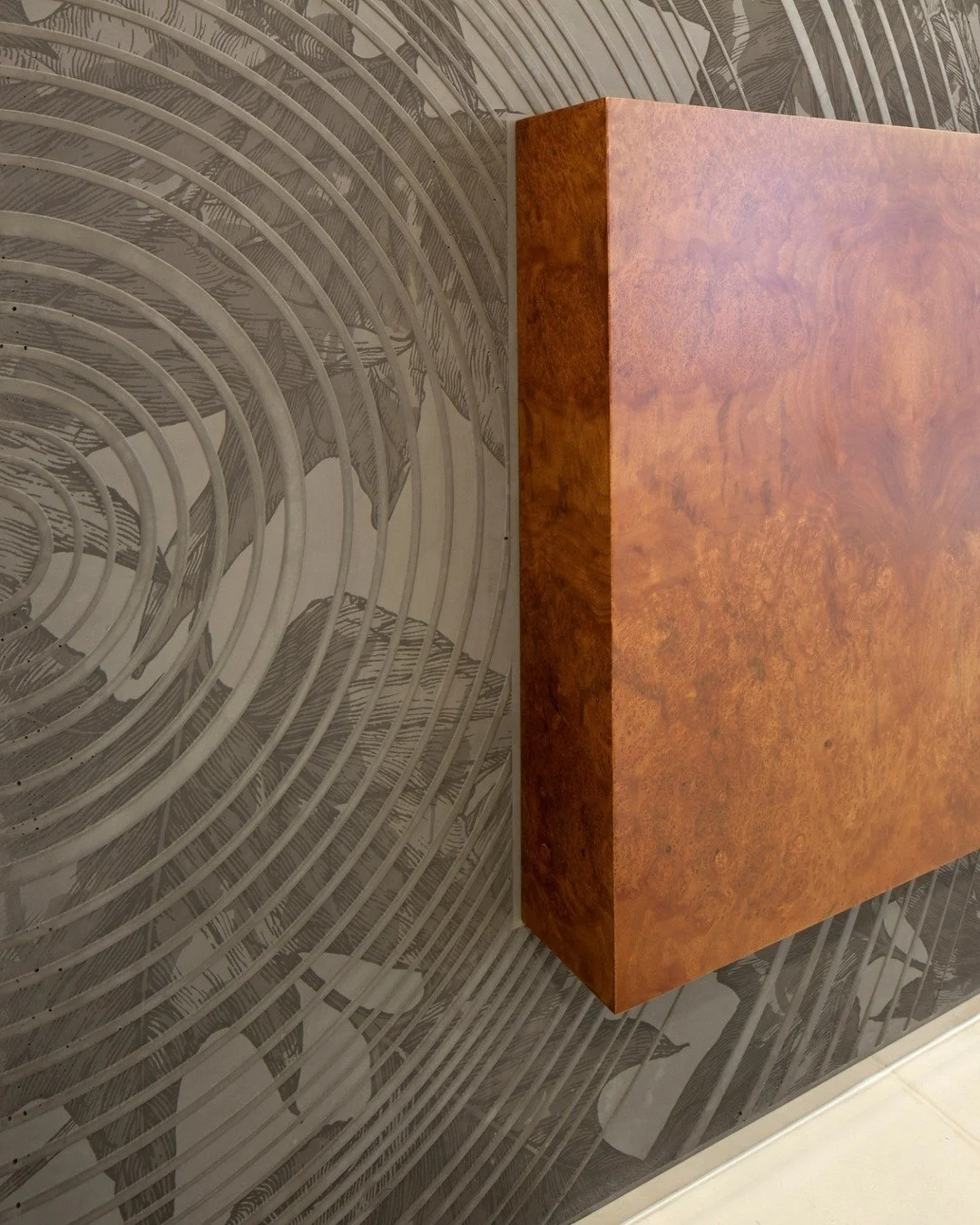 When crafted into furniture, London Plane timber reveals another layer of its character, its surface alive with lace-like flecks and expressive burrs that capture movement and memory.

In collaboration with @feildenmawson for Portland Estates at 38 S