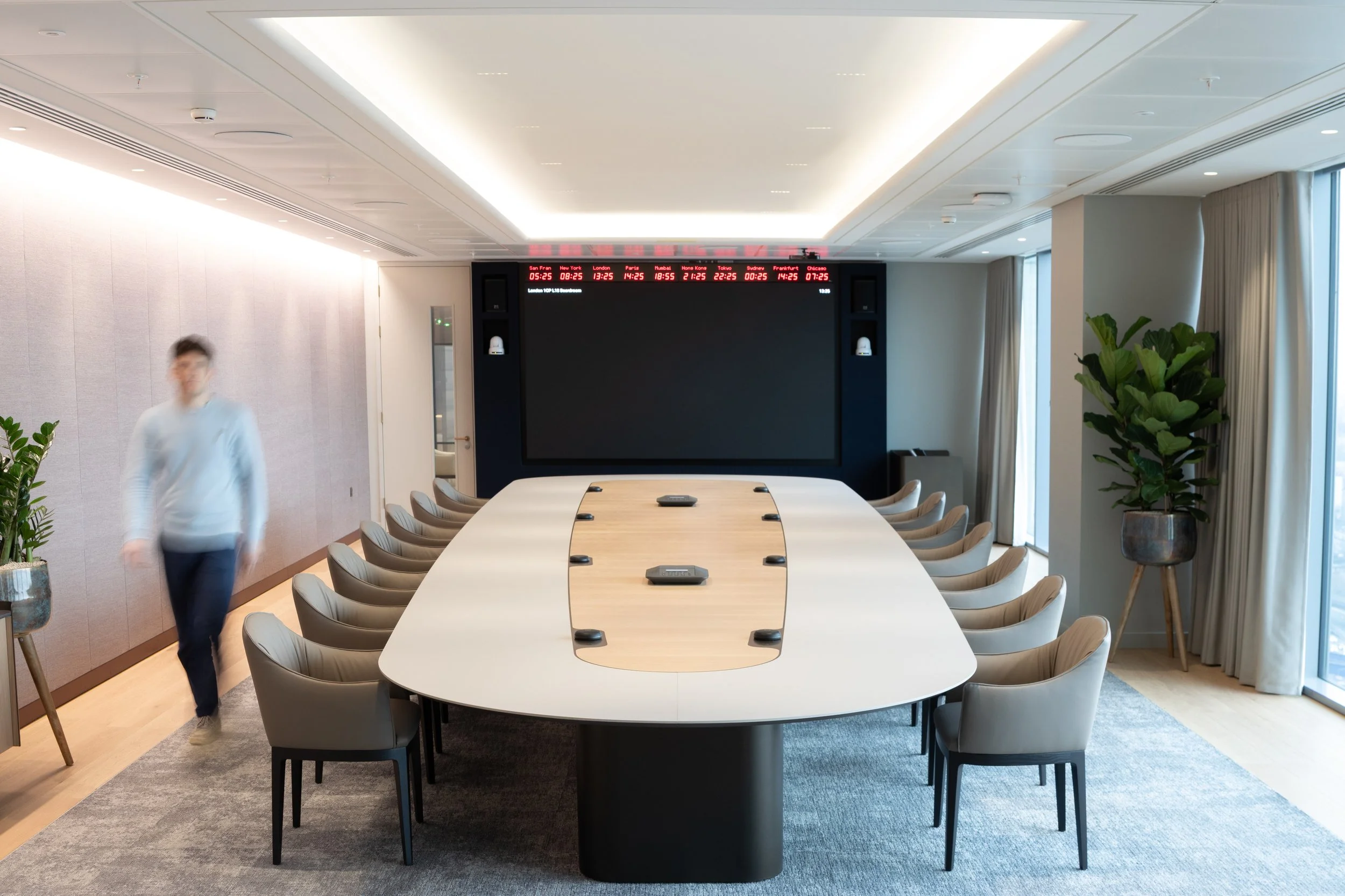 Opus Magnum - Barclays L18-2.jpg