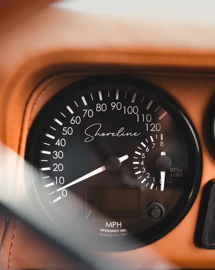 shoreline-gauges-tan-leather