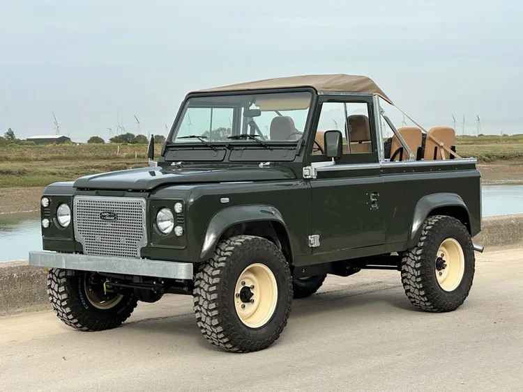 shoreline-d90-beach-black-olive-1
