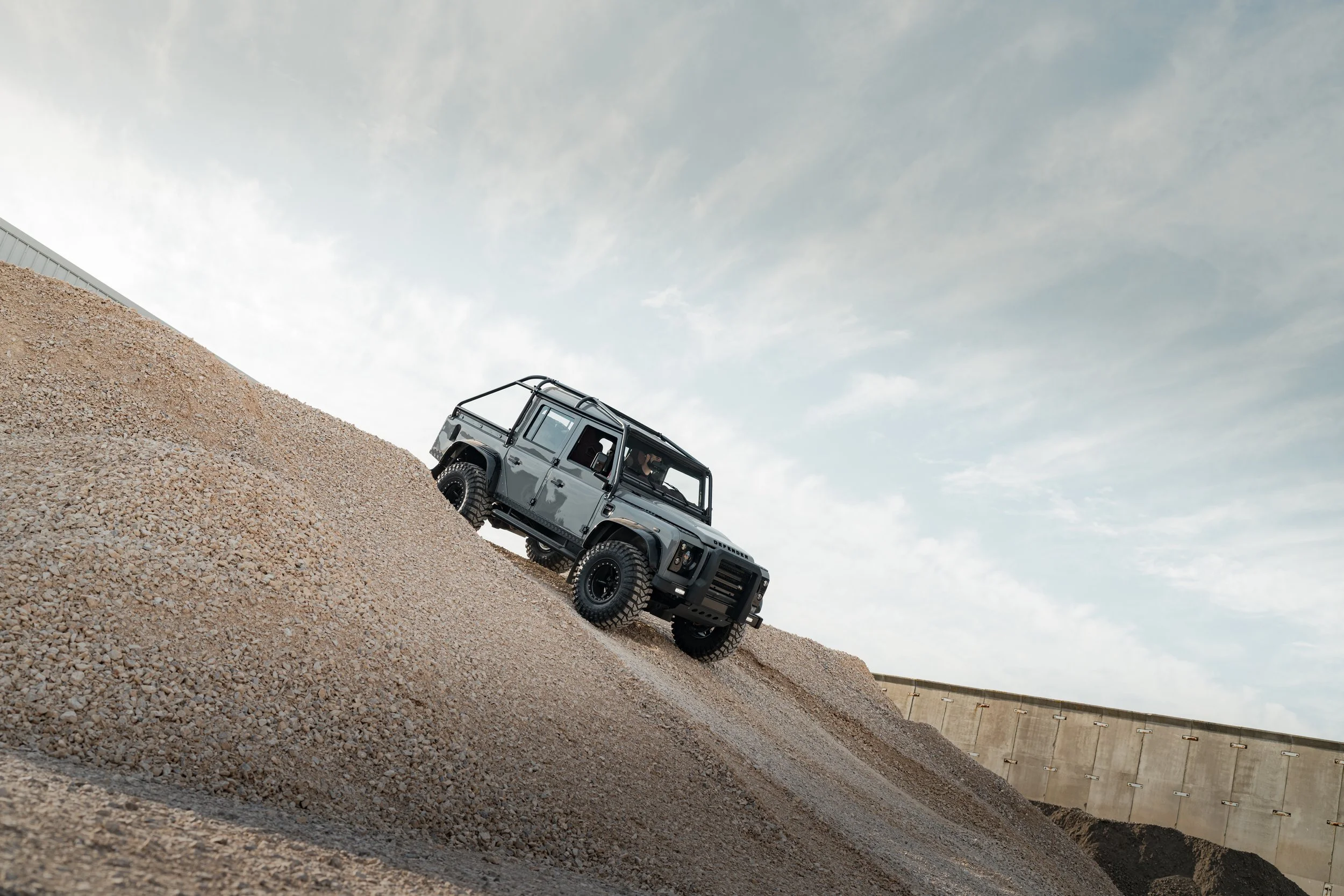 Shoreline Vehicle Design workshop — bespoke Land Rover Defender builds