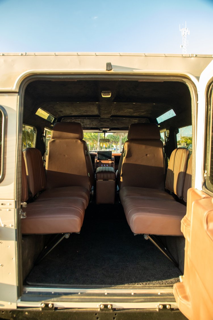 shoreline-d110-chocolate-interior-3