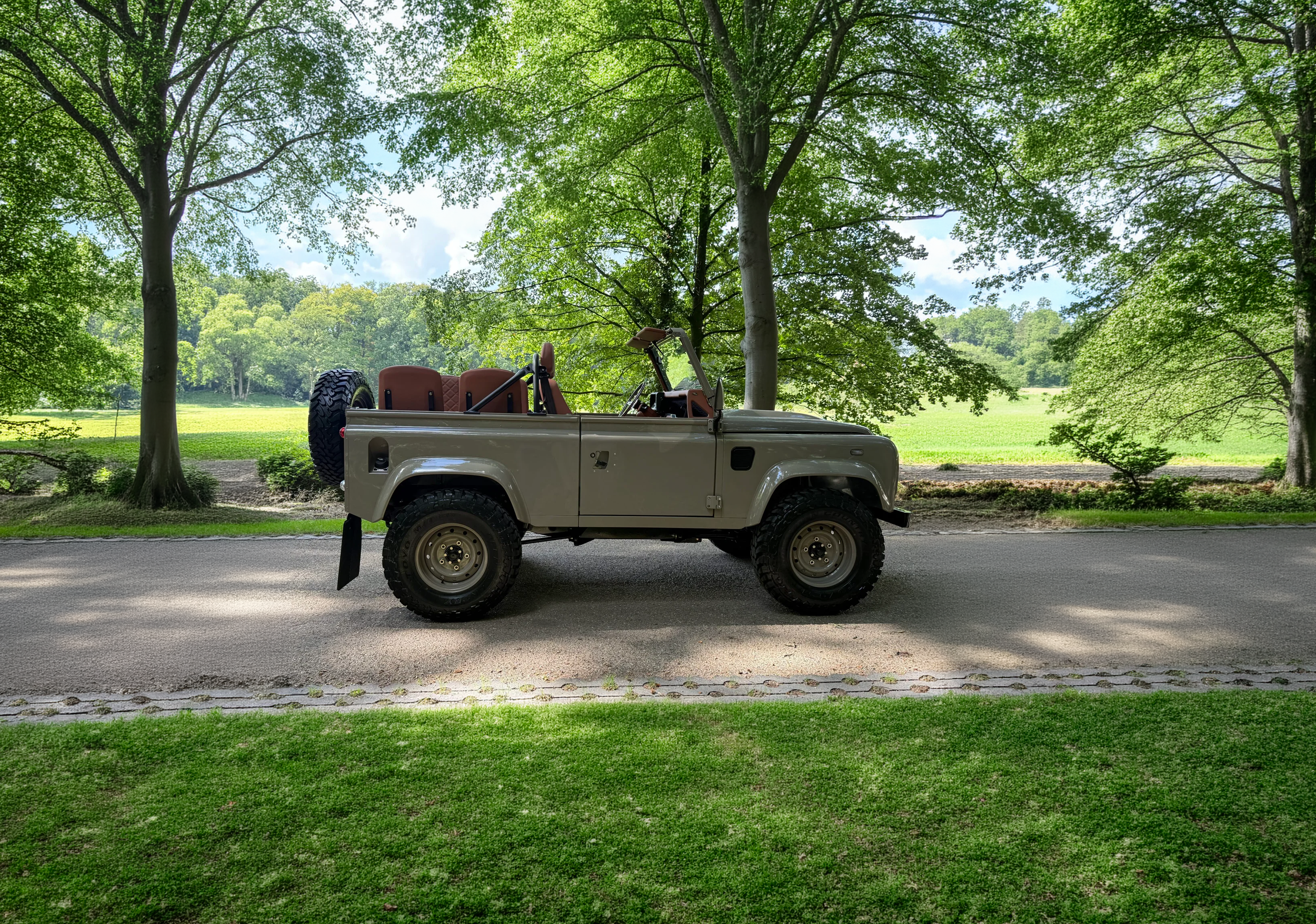 D90 Classic Biege Mar26_2.png