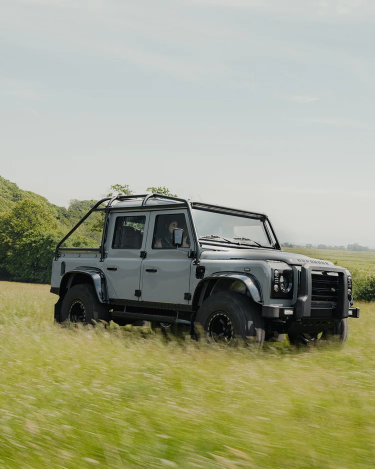 shoreline-d110-double-cab-nardo-grey-4