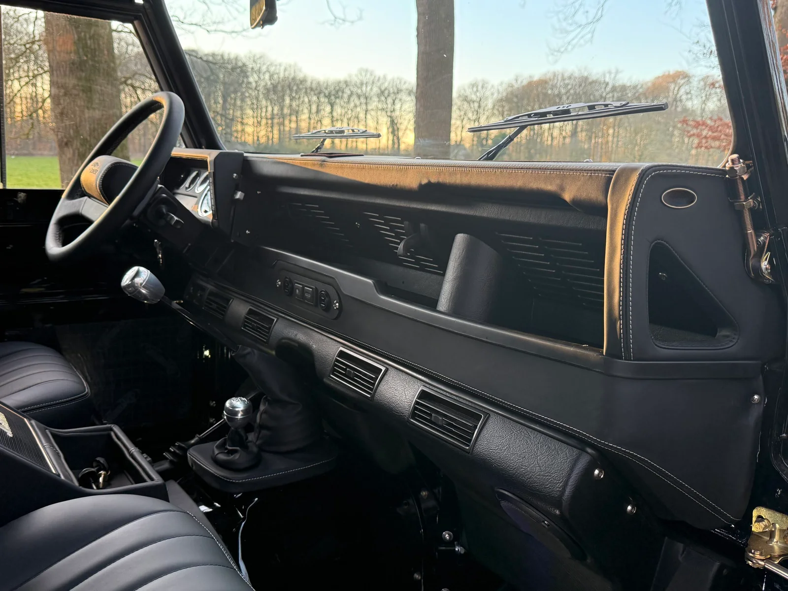 D90 Villain Interior.png