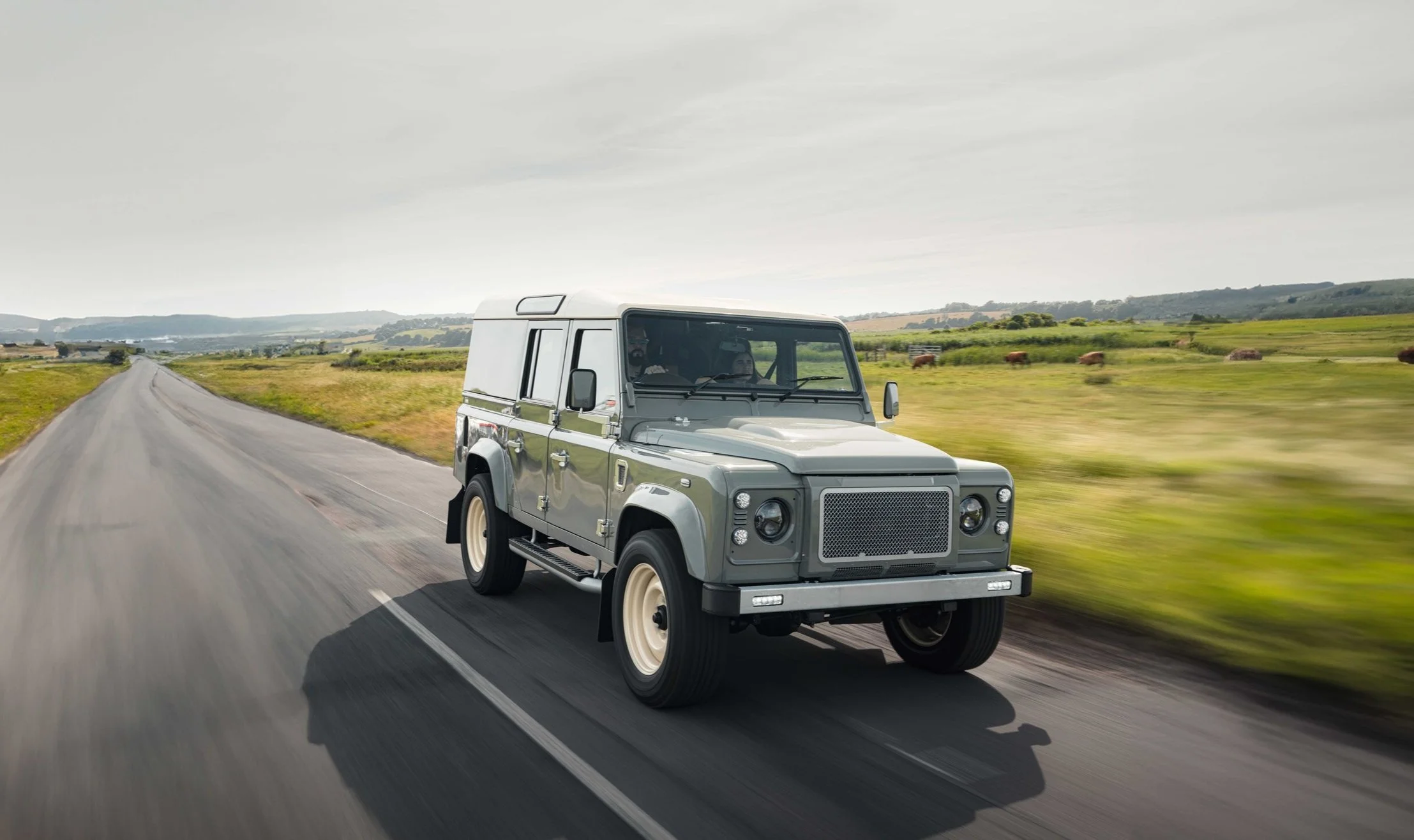 Land Rover Defender 110 Heritage Edition restoration