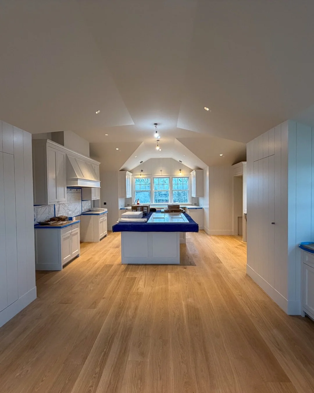 Beautiful bones going into the new year. 

Arches taking shape, fireplaces finding their presence, all the elements of our Nantucket interior design project coming together from the inside out.

Focused on form, flow, and enduring structure, this pro