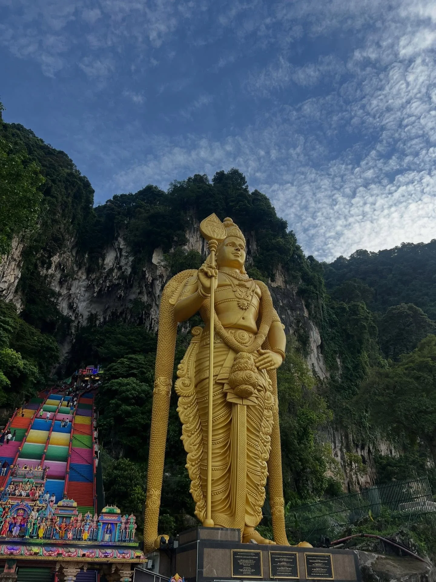 Eva and I climbed the colored steps. #batucaves
