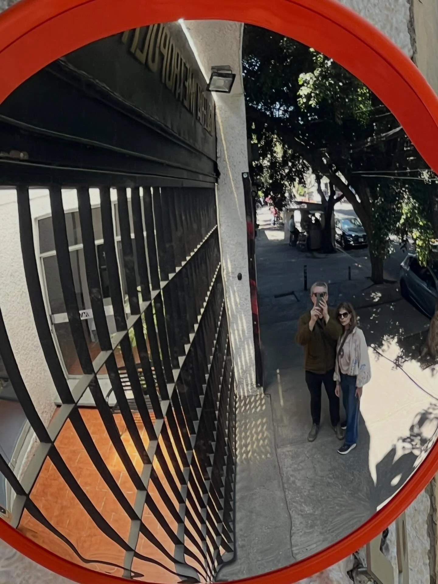 In the looking glass. #mexicocity