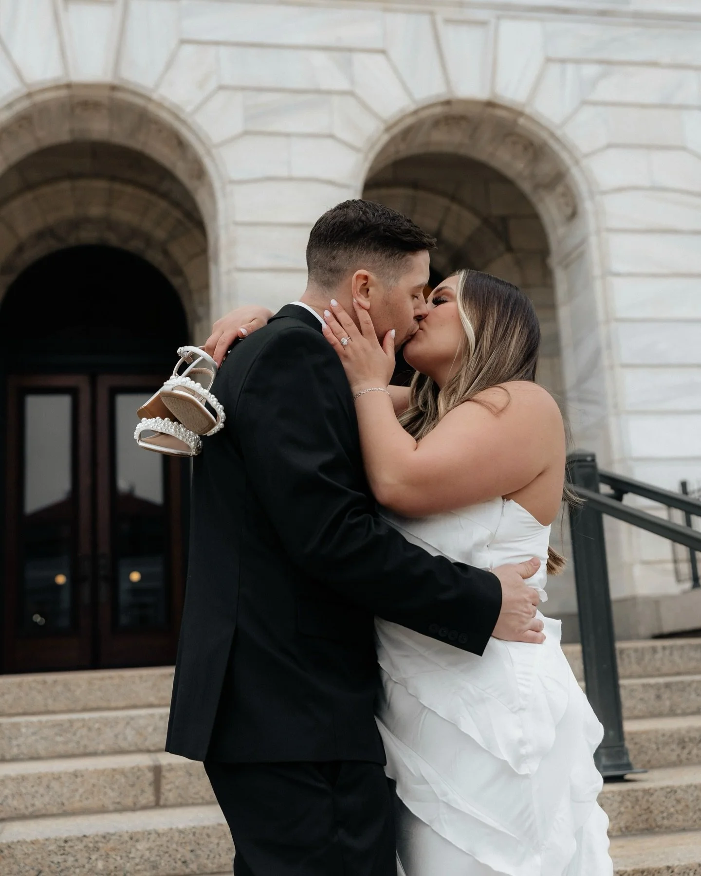 Kortney &amp; Ty 🤍 

🏷️ SaintPaulEngagementPhotos SaintPaulPhotographer MNWeddingPhotographer MNEngaementPhotographer MinneapolisEngagementPhotos
