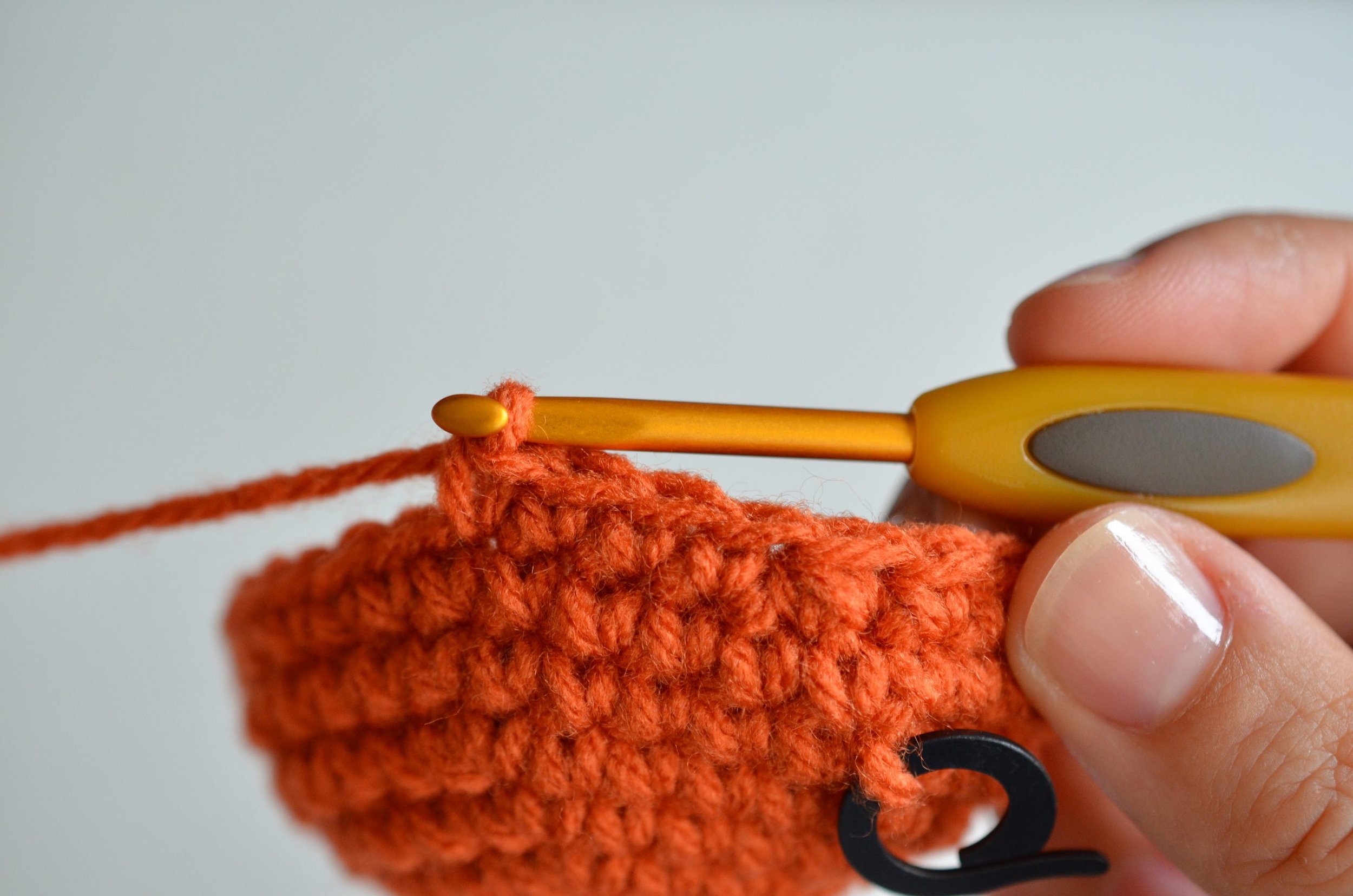 Crochet Basics - How to Work in the Round (Inc) — Pops de Milk - Fun and  Nerdy Crochet Patterns