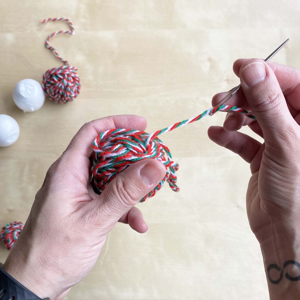 Cream and Tan Yarn Ball Ornament – Scraps
