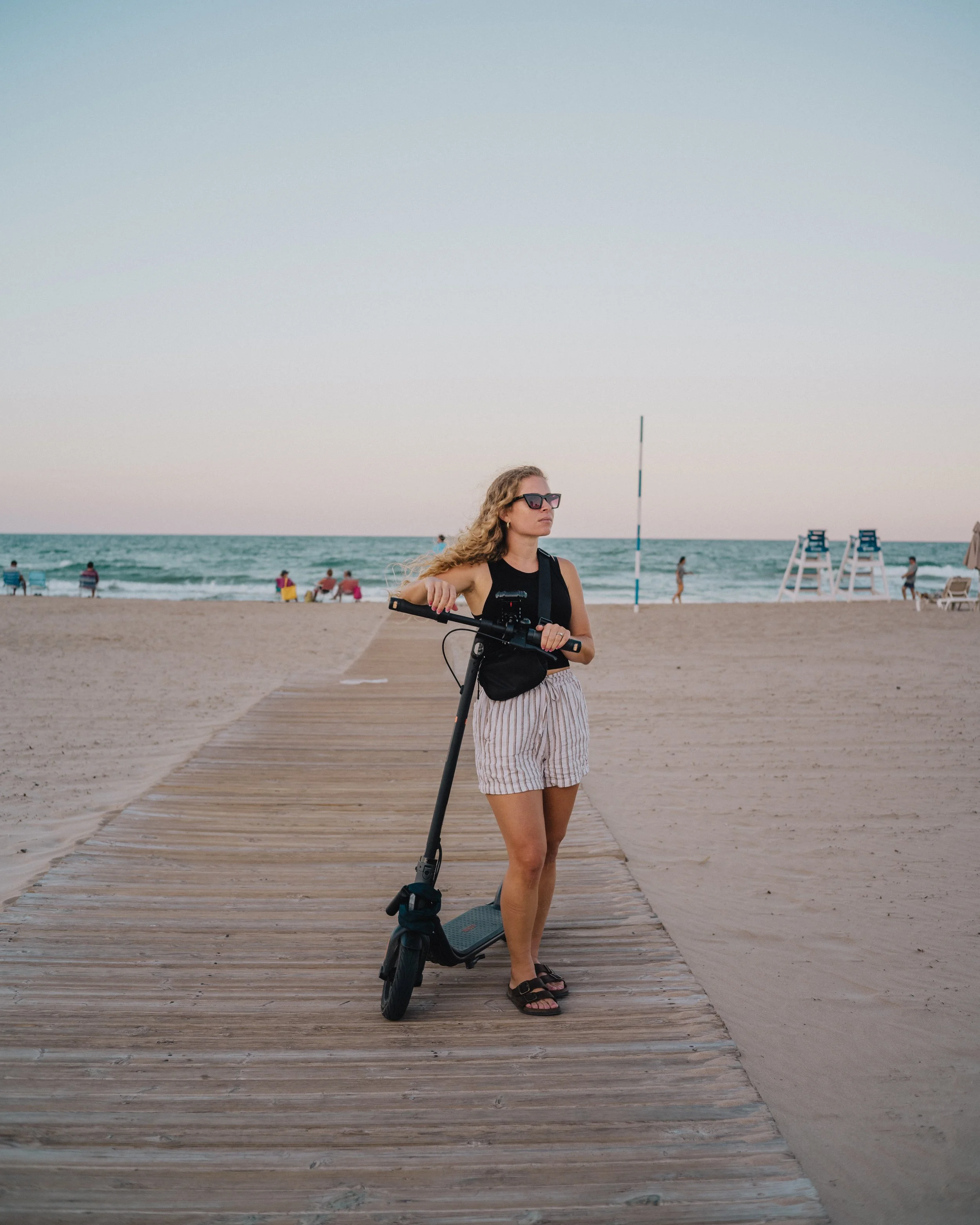 Brianna with Patinete.jpg