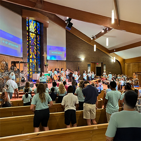 christ-little-rock-school_downtown-little-rock_weekly-chapel-service.webp