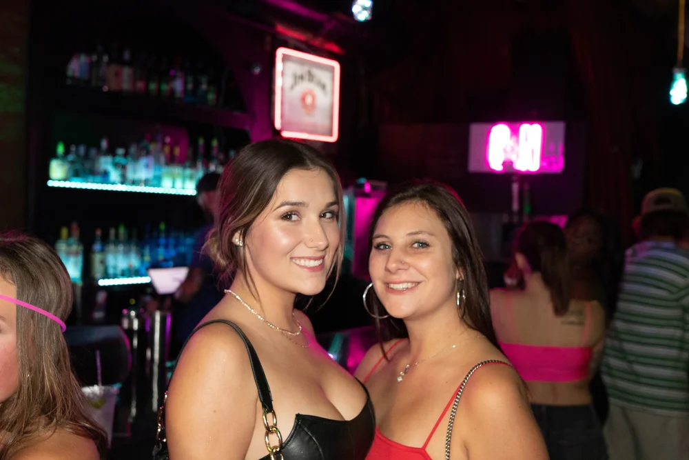 GALLERY — Varnish Wilmington