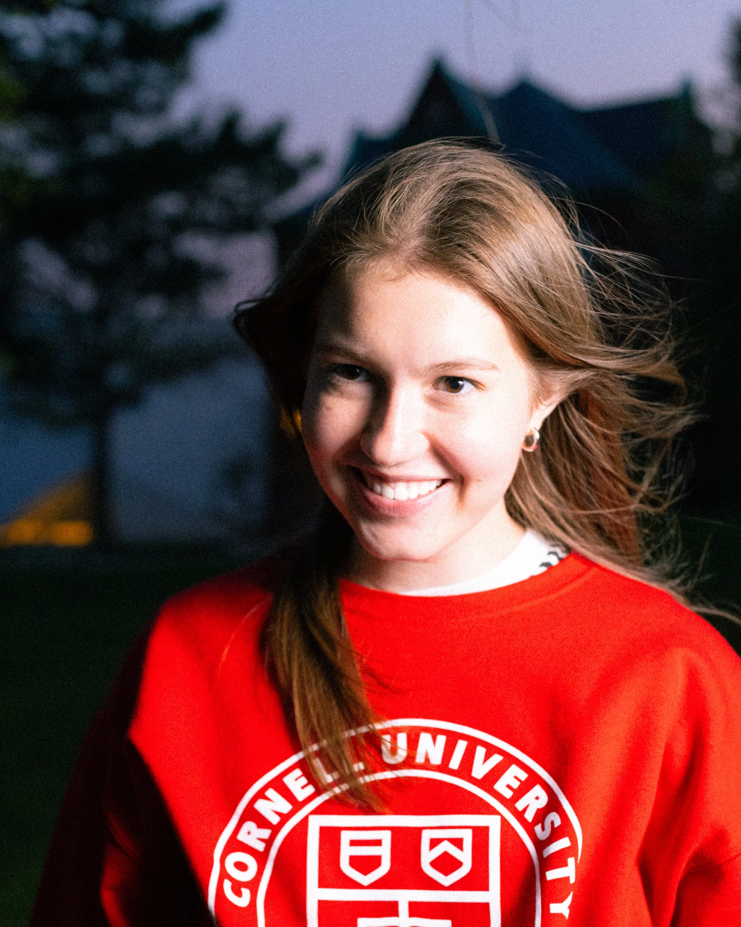Hannah-Gish_Grad-Photos_2026-04-16_FILM-GRAIN_318.jpg