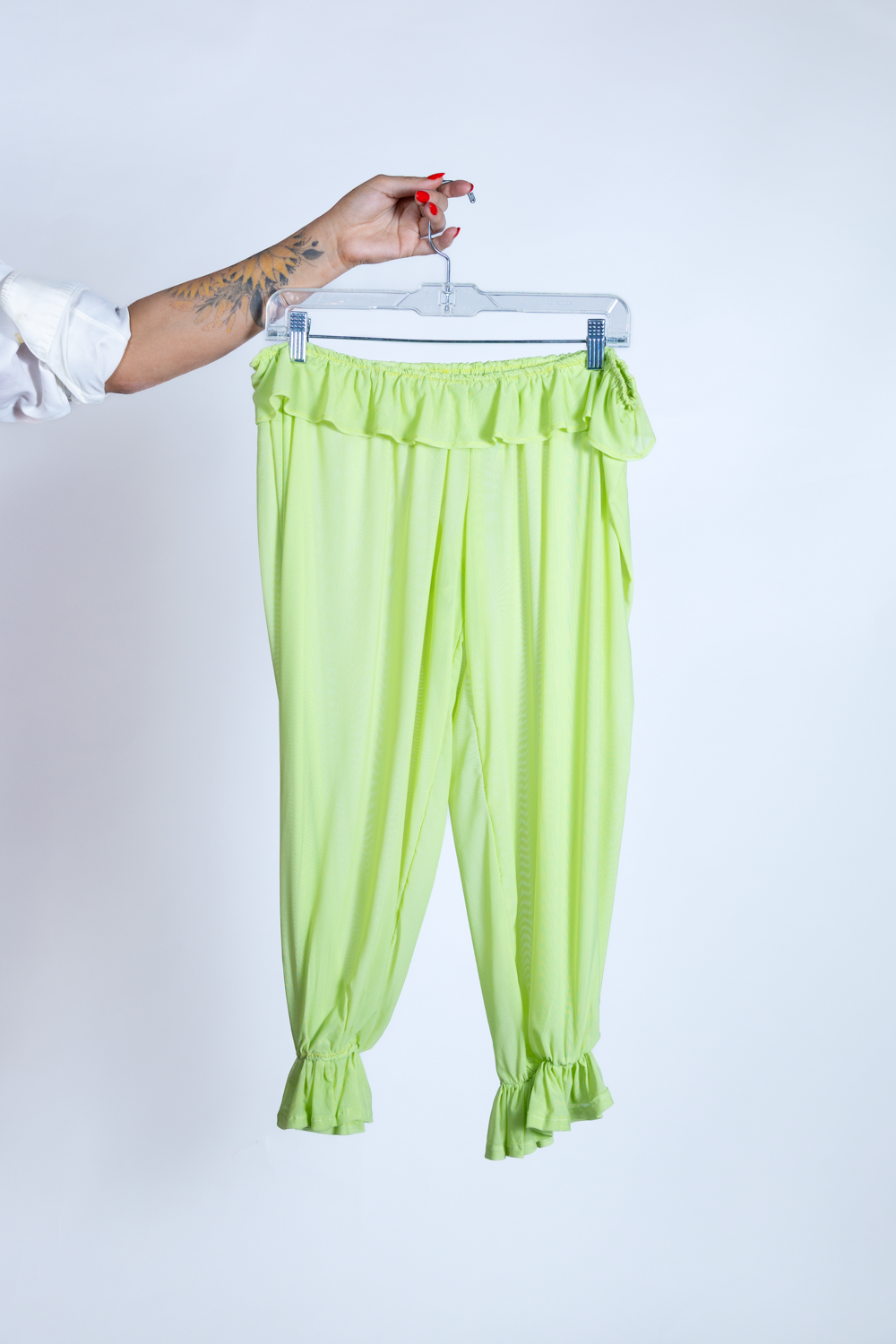 Mauve_Clothes_Shoot-03.png