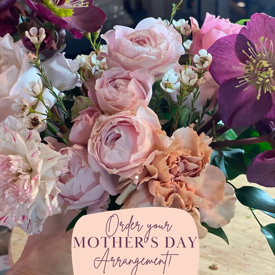 Honor your mother with an Old World Arrangement this Mother&rsquo;s Day, featuring garden-grown peonies, sweetpeas, ranunculus, queen Anne&rsquo;s lace, larkspur &amp; more&hellip;flowers are rare and special as her! 💕

#mothersday2024 #mothersdayna
