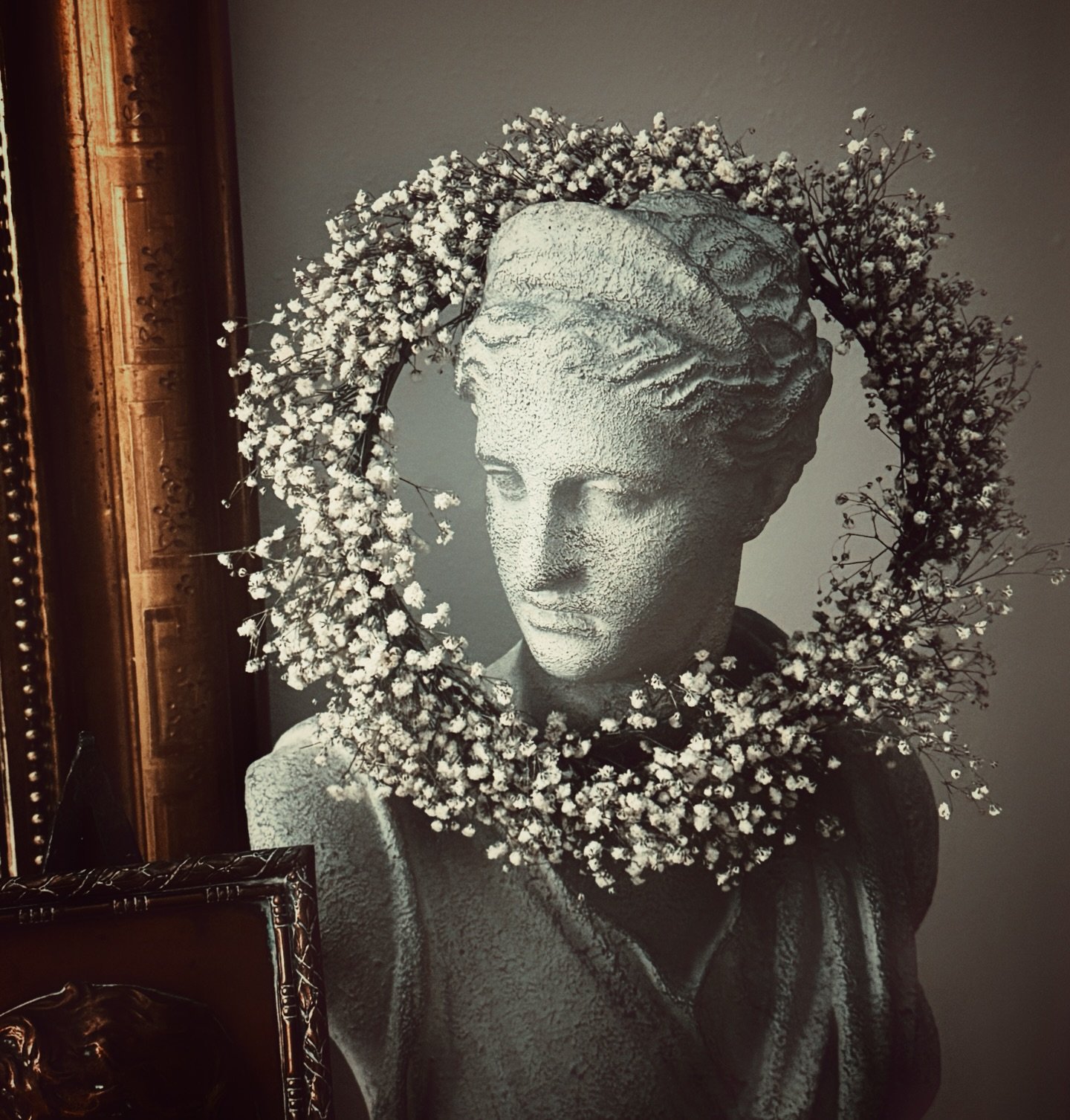 Christmas is over, but I&rsquo;m considering gypsophilia-ing the entire house to make it through to spring.