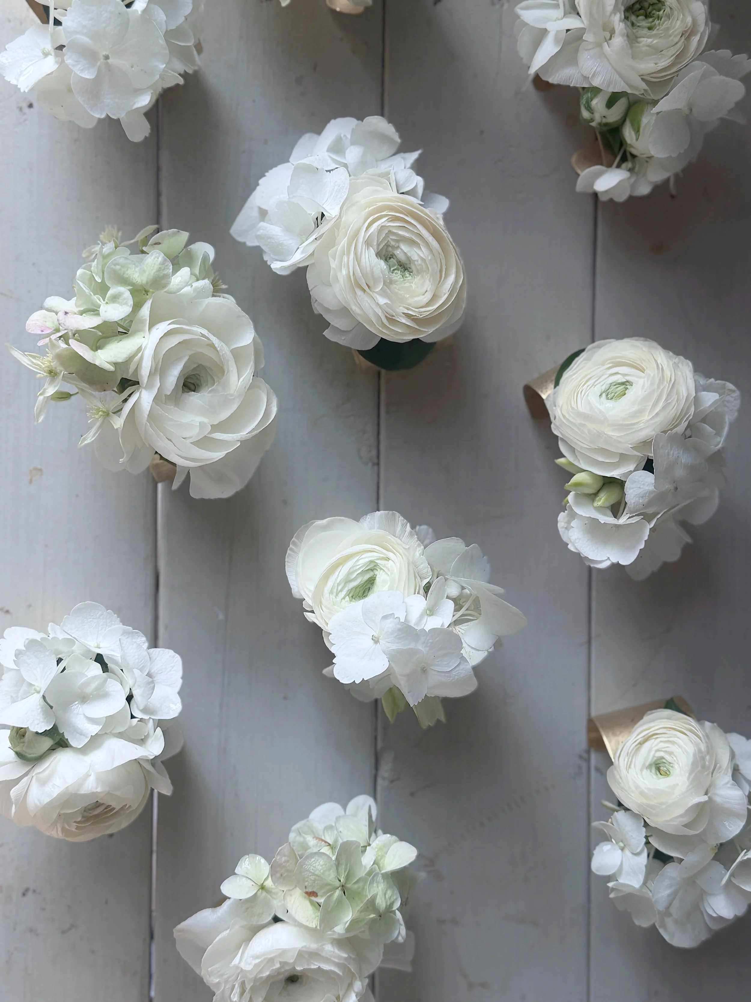 Corsages + Boutonnieres