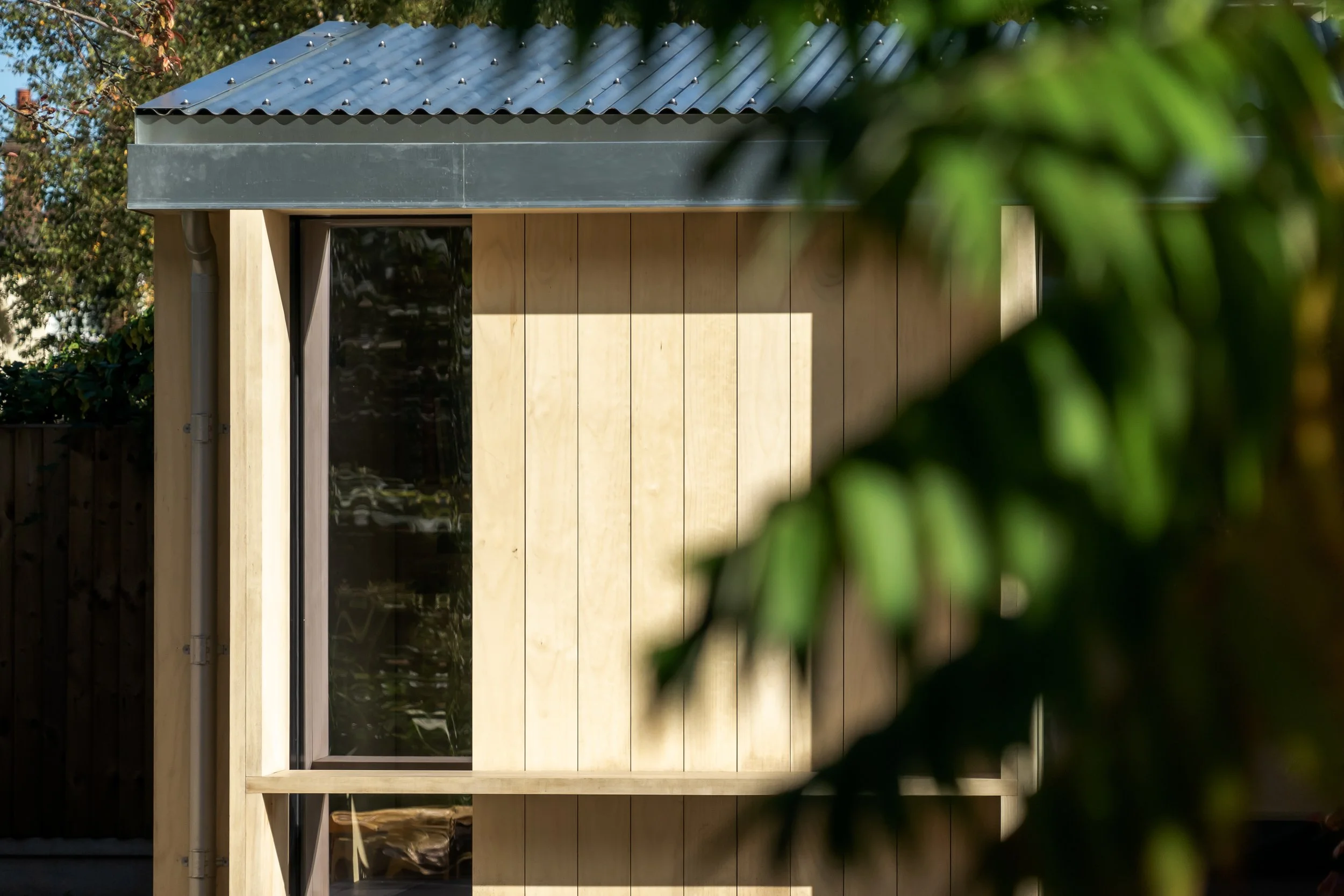 Garden Studio by Lineworks Architects
