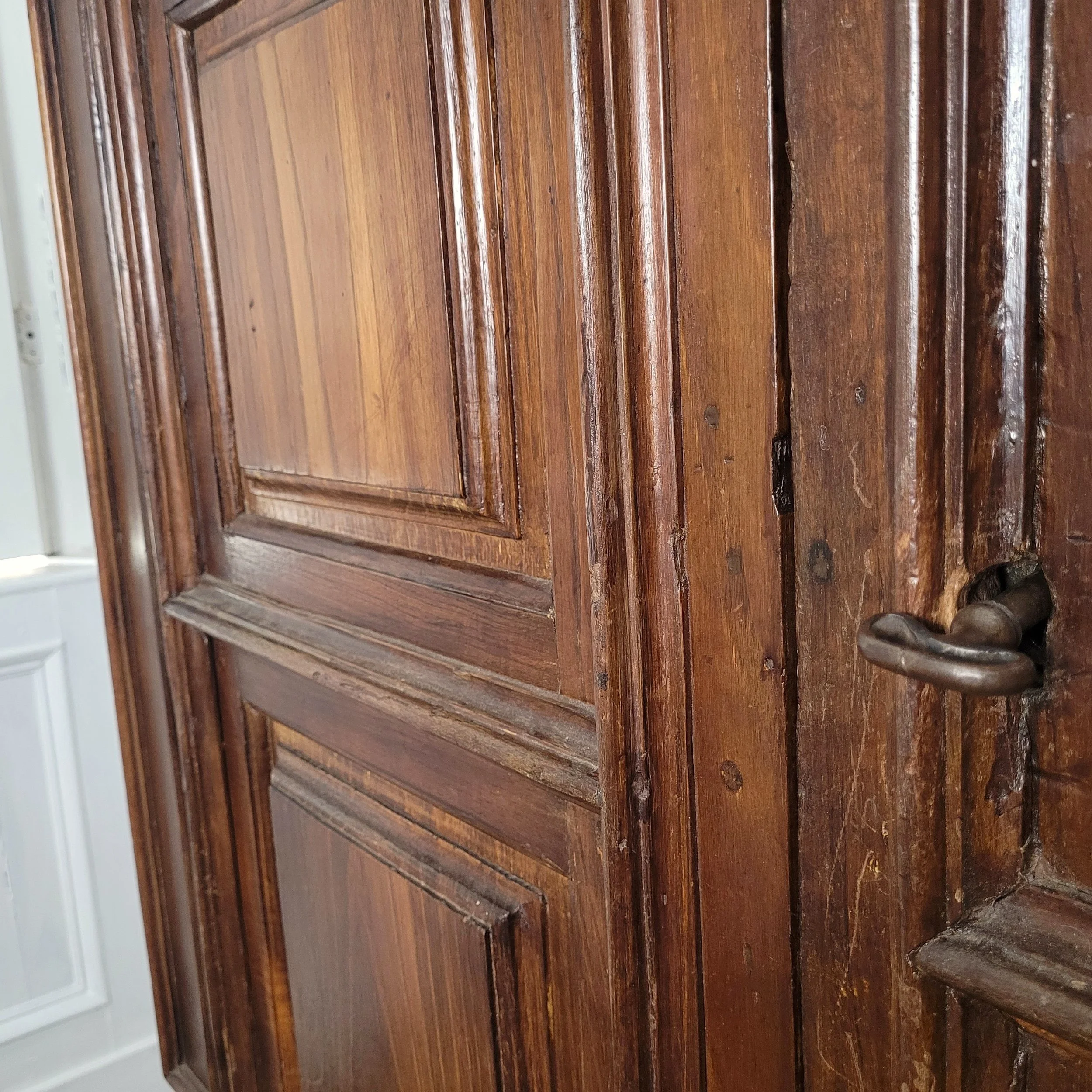 cupboard 12 edit.jpg
