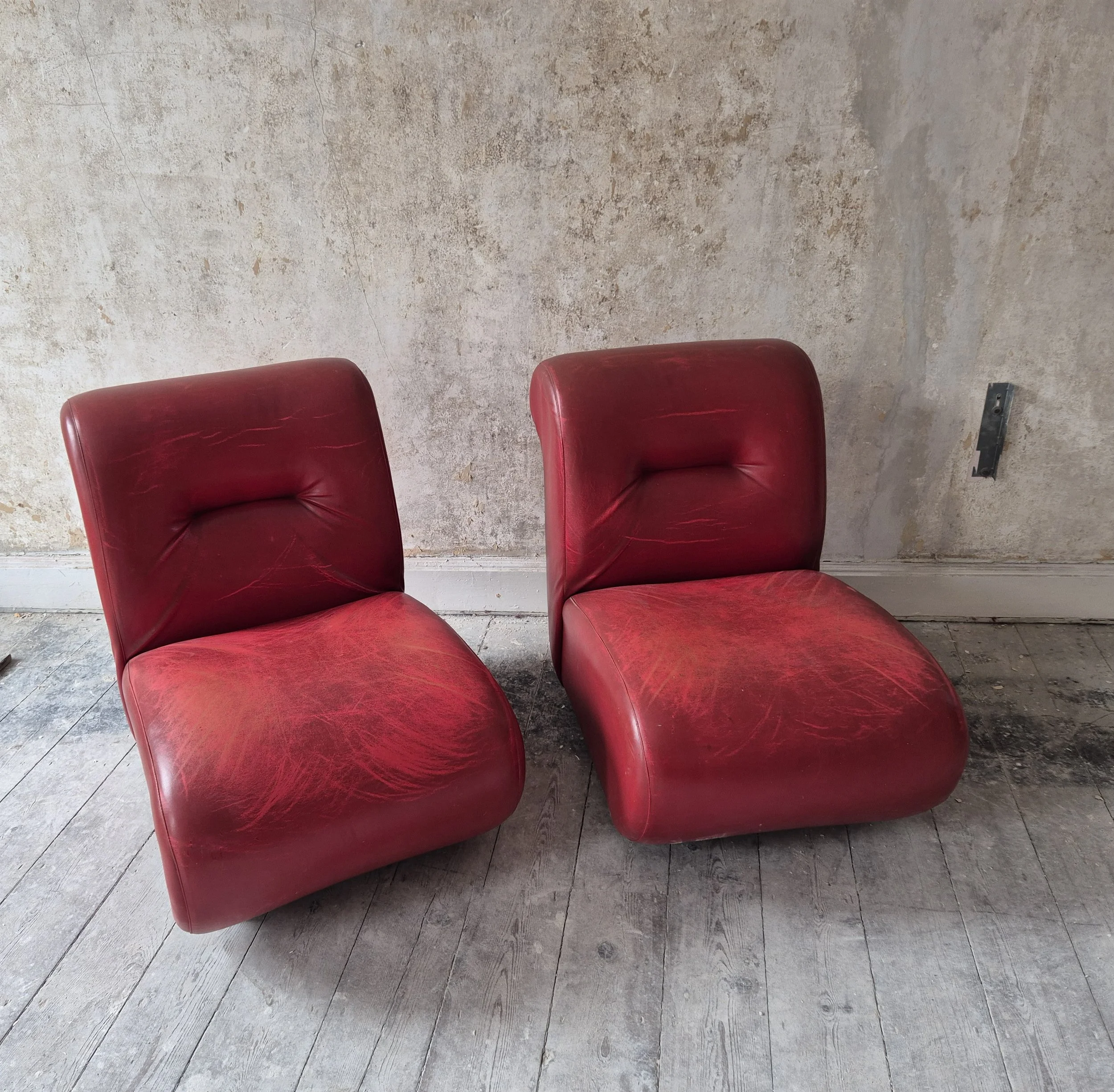 red leather chairs 2.jpg