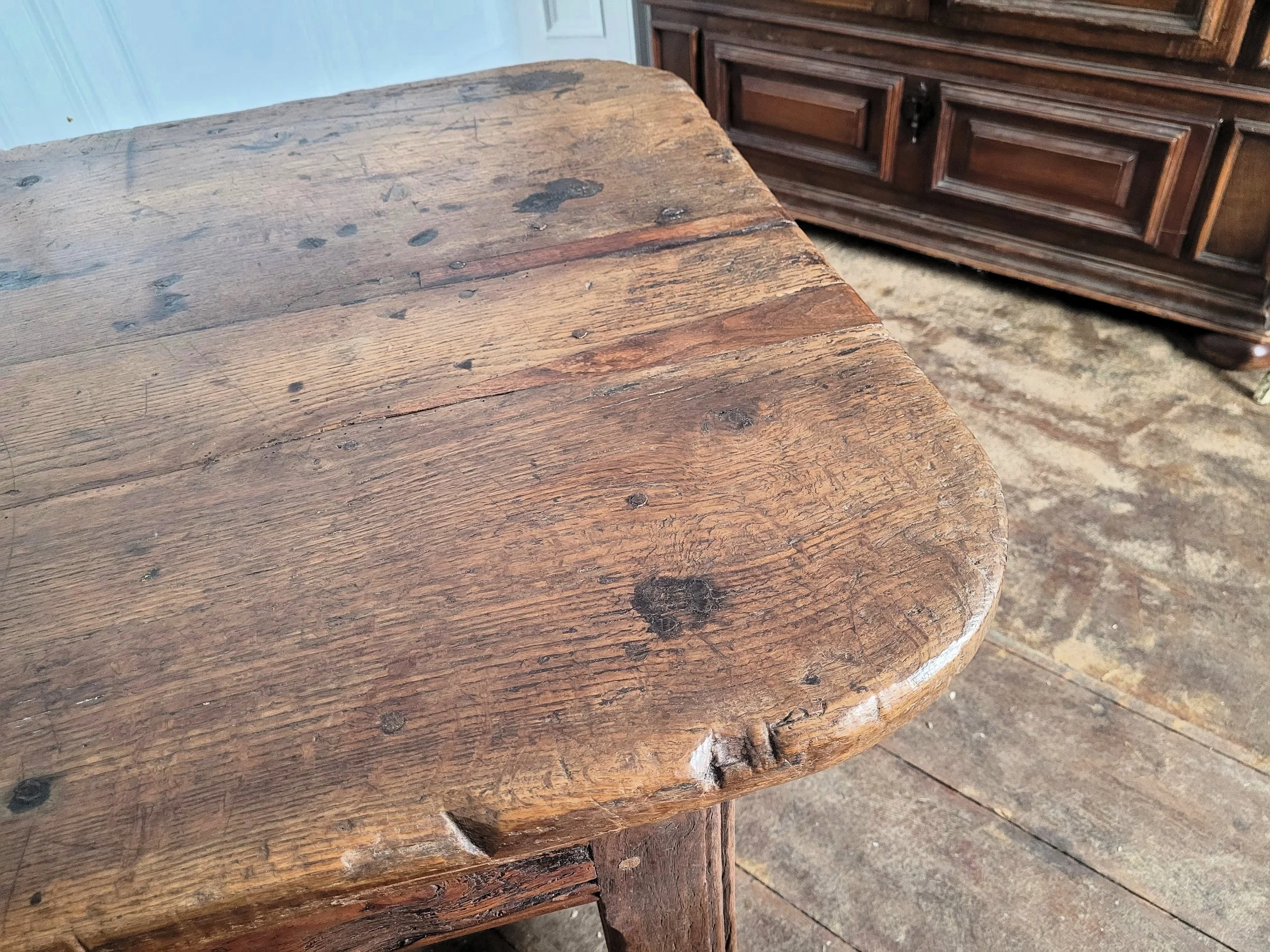 burgundy table 3 edited.jpg