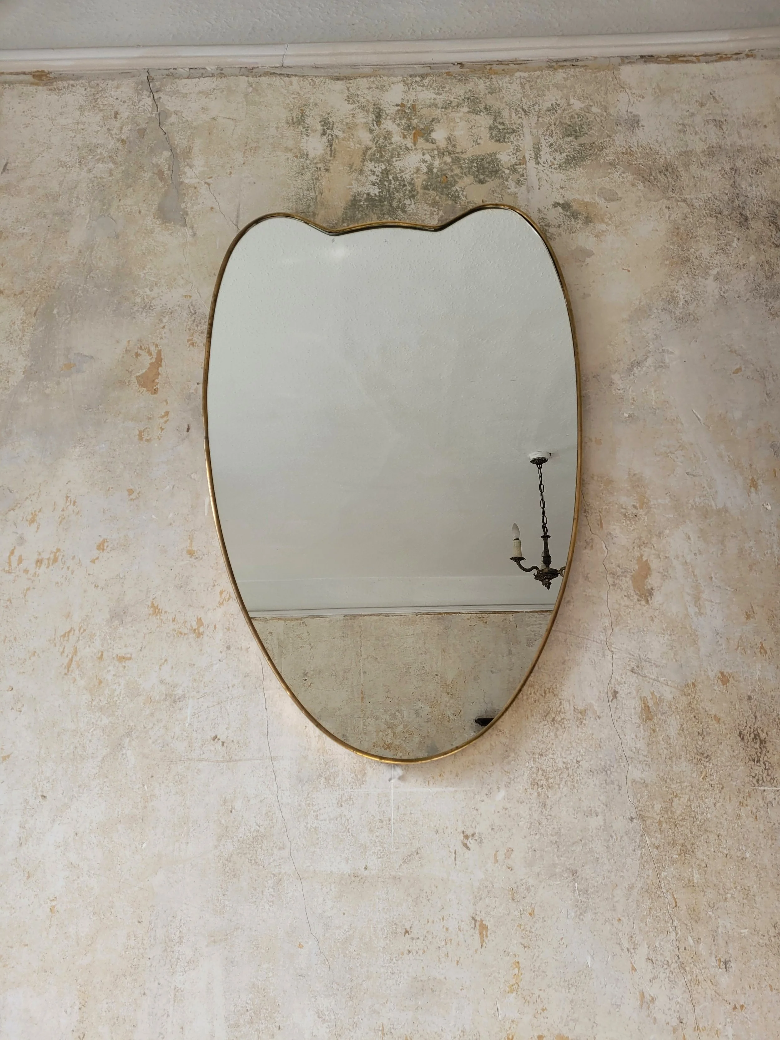 Mid 20th Century Italian brass rimmed mirror -  €900.00