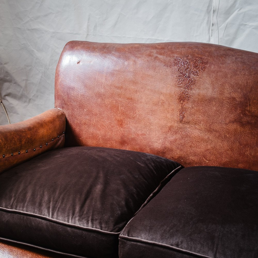 leather sofa 3.jpg