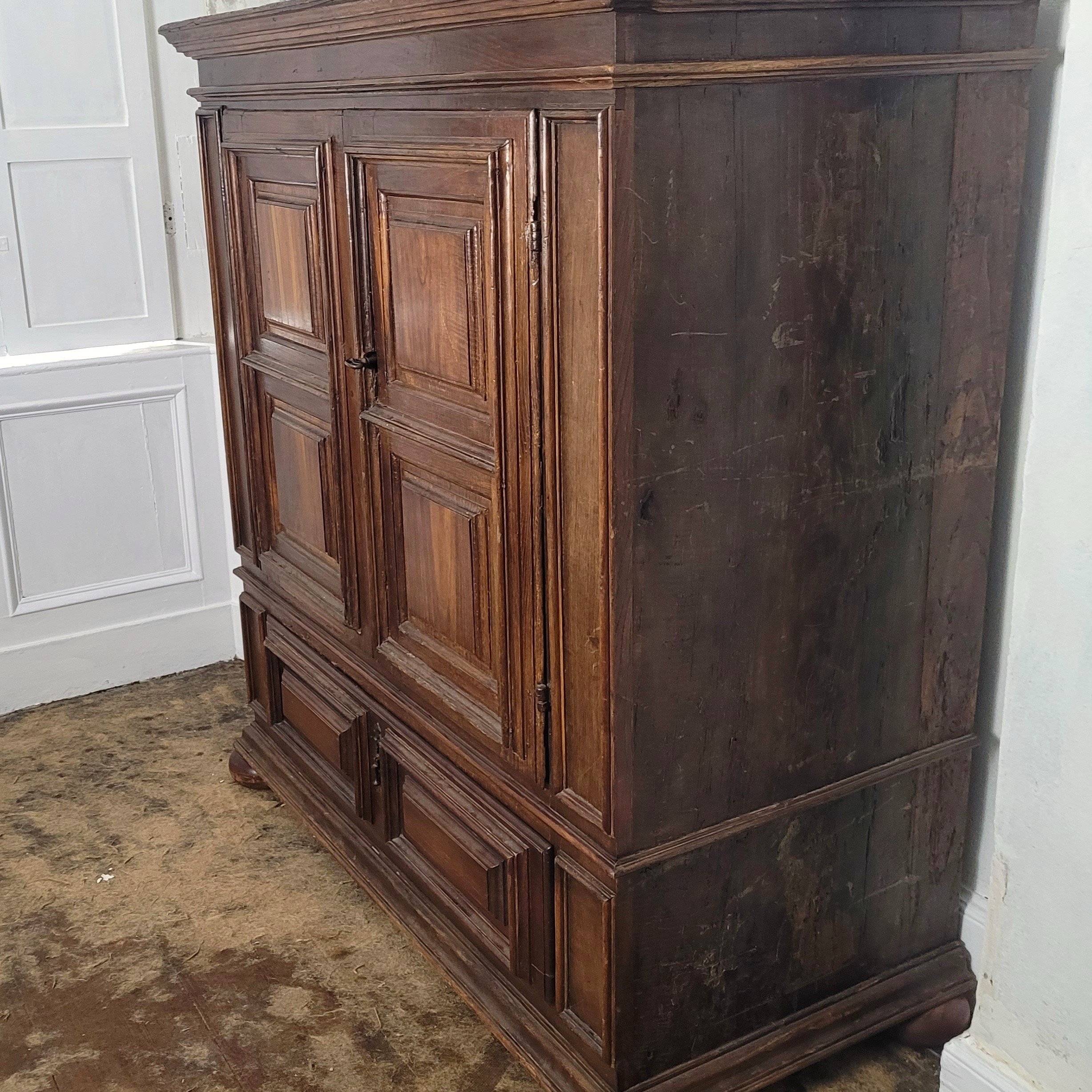 cupboard 14 edited.jpg