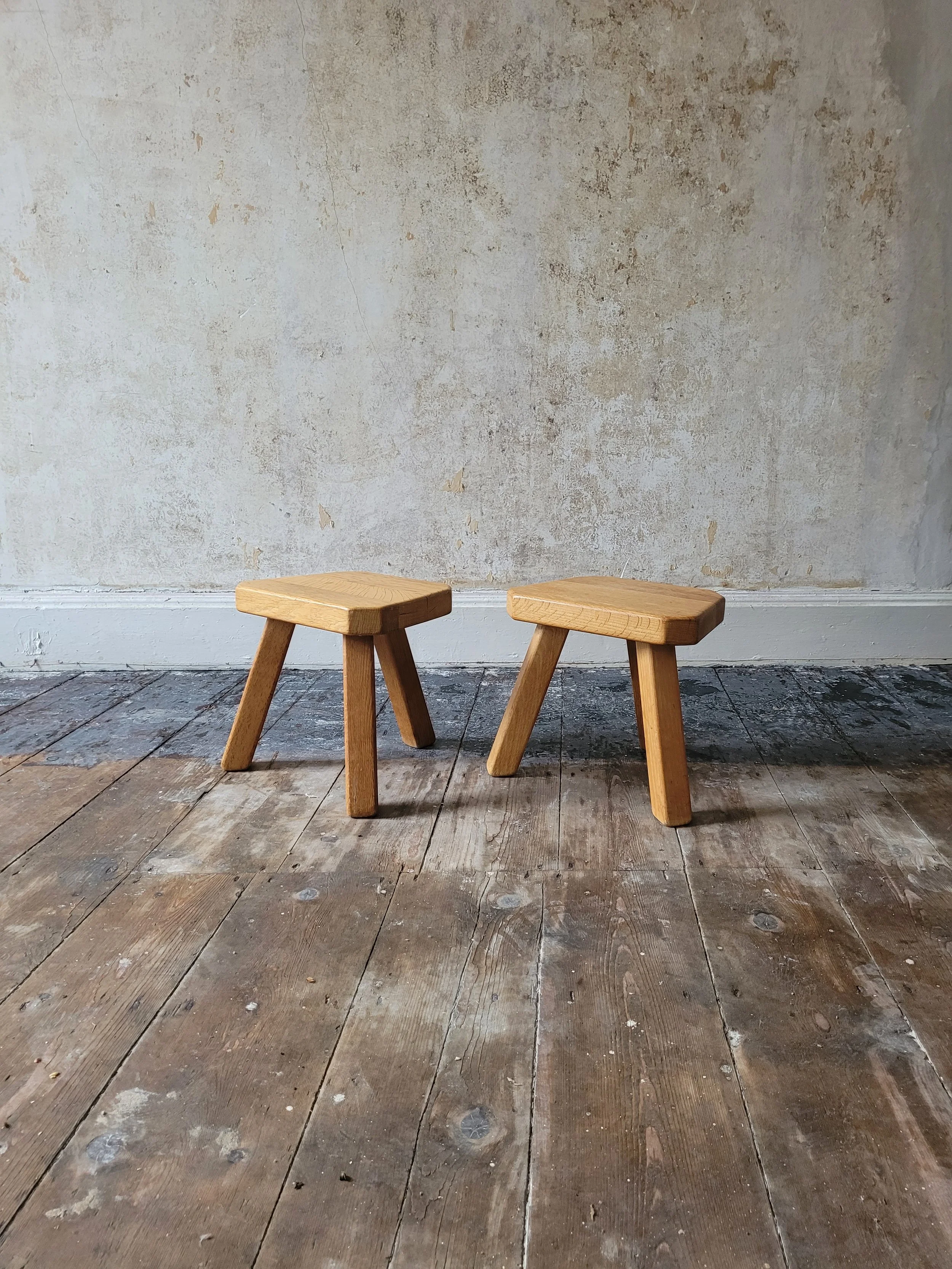 oak brutalist stool.jpg