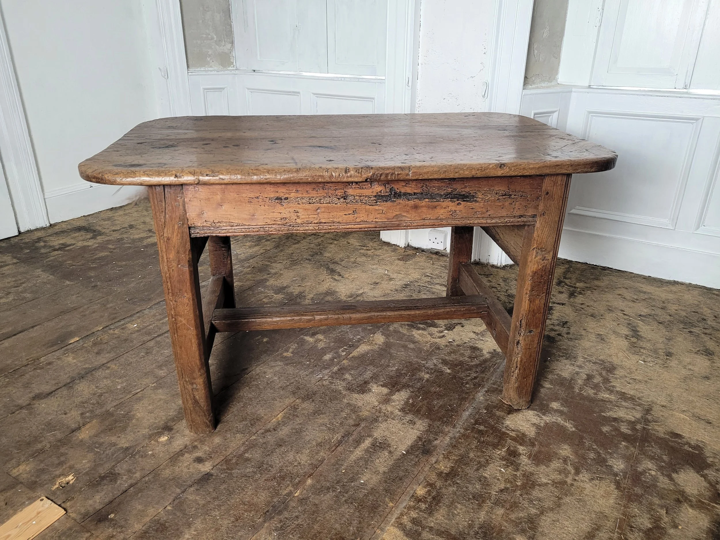 burgundy table 2 edited.jpg