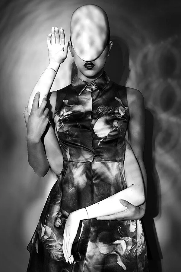 manray9-baja.jpg