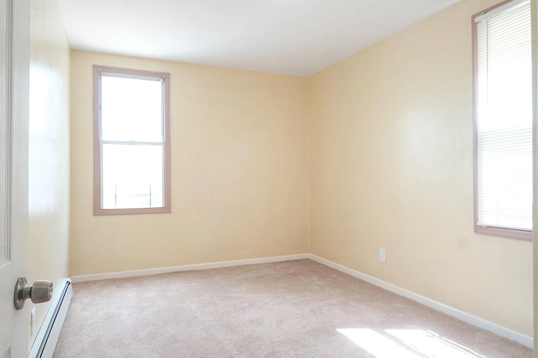 Room 1-2.jpg