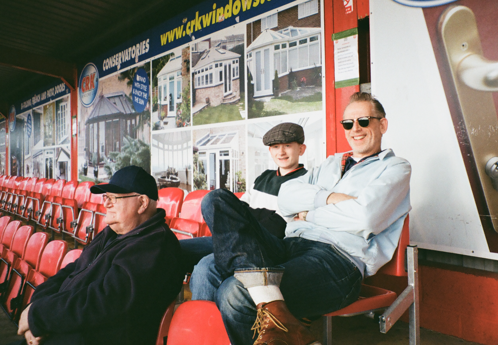 Hemel: Support your local