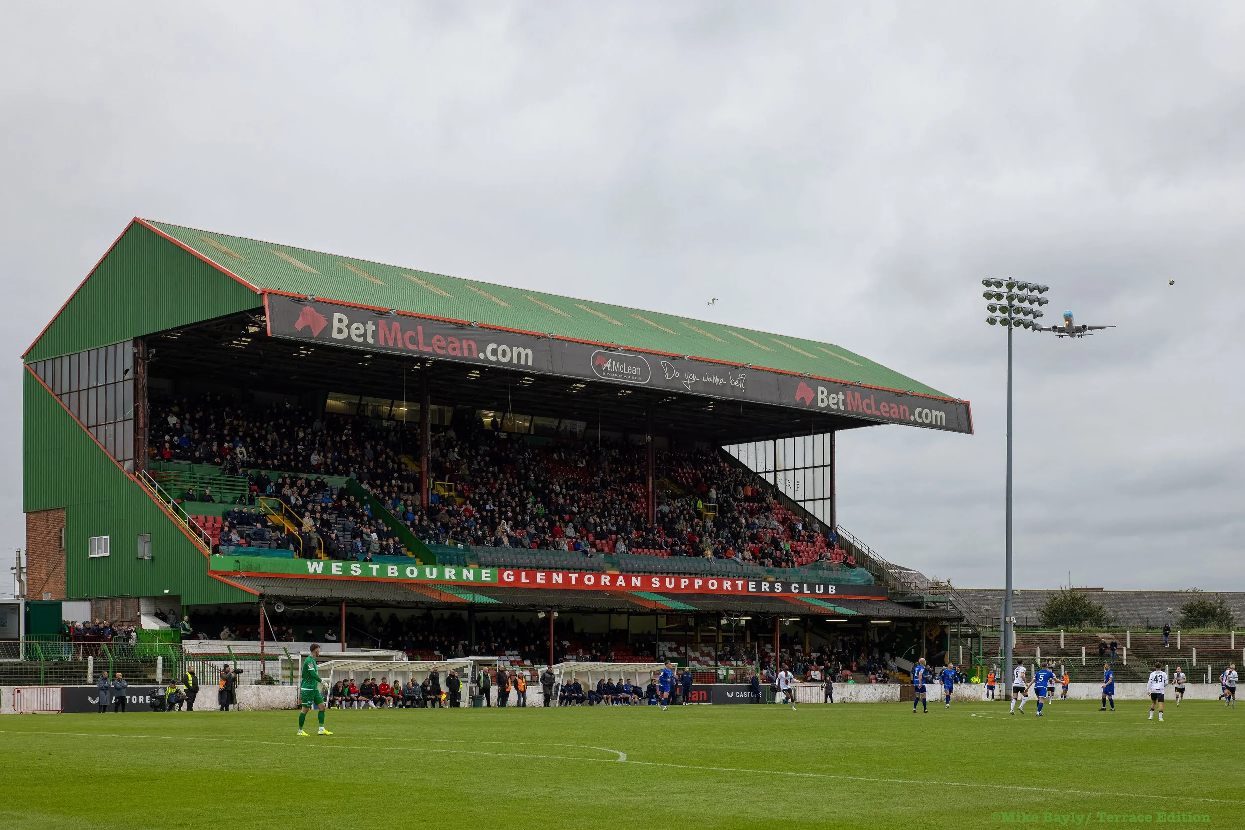 Oval Over Head Height Glentoran FC Terrace Edition oval-over-head-height-glentoran-fc-terrace-edition