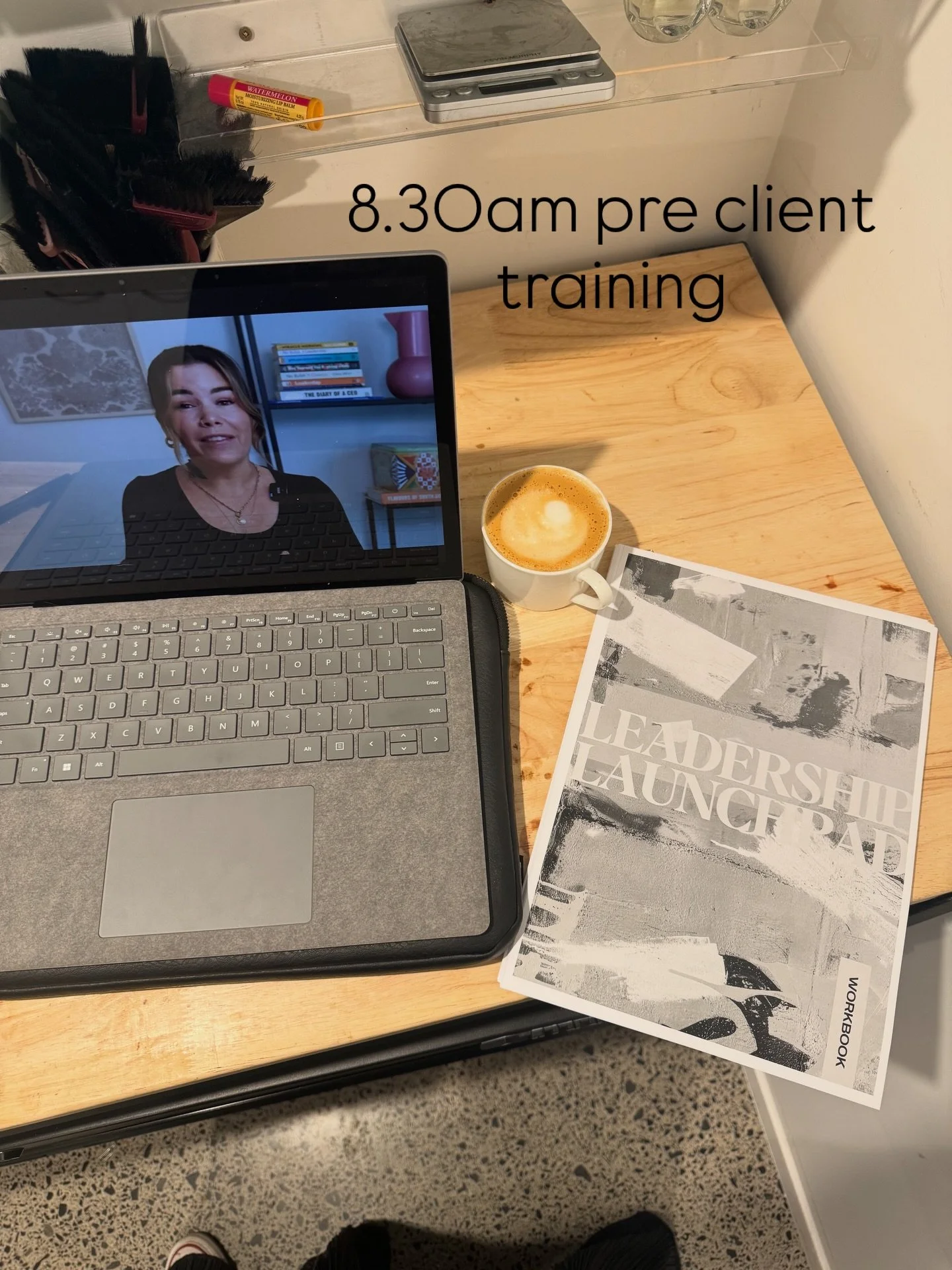 A snapshot of salon life for the day 📸