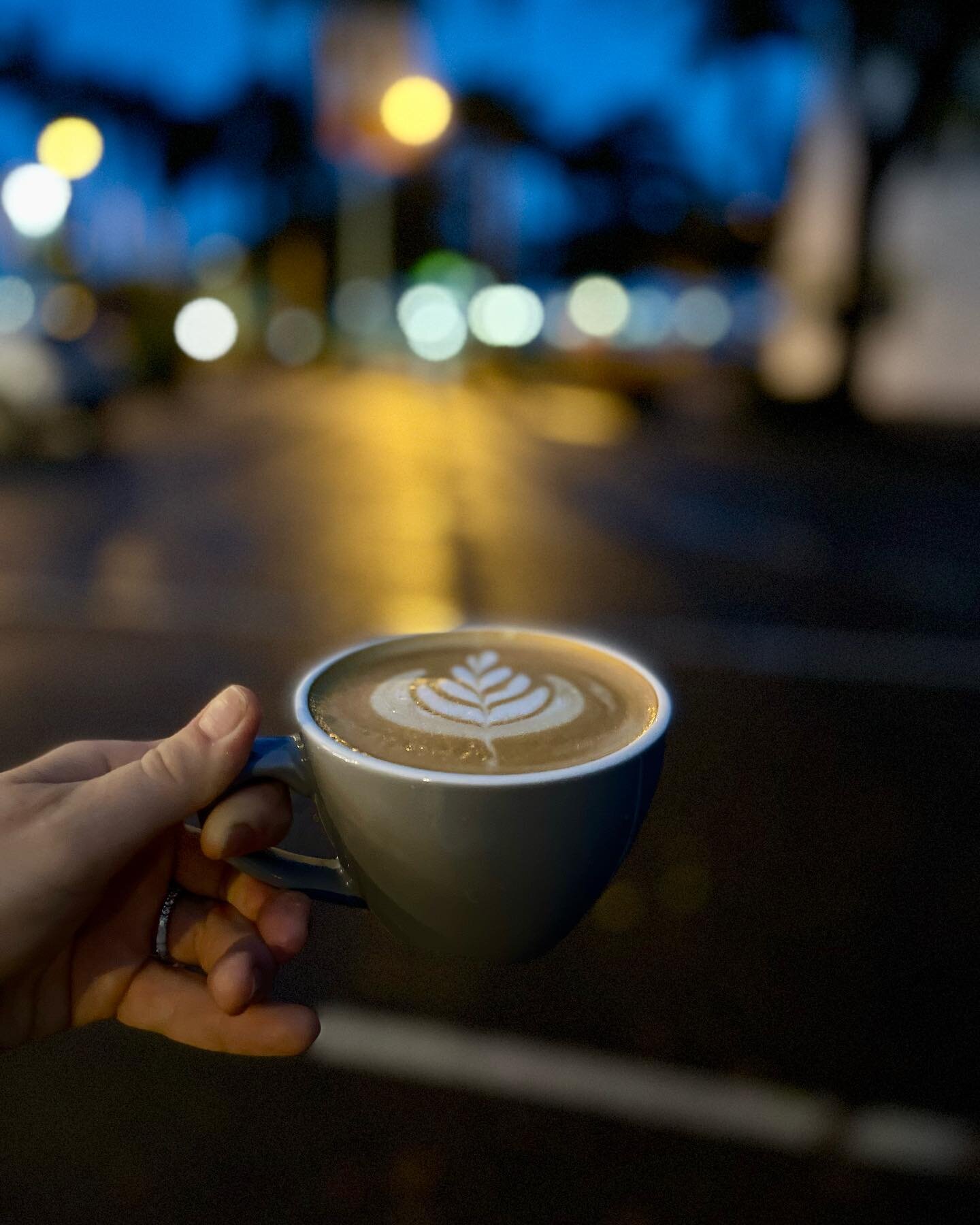 just having a coffee by myself because apparently it&rsquo;s not fun running in the rain 🏃&zwj;♀️🌧 ☕️