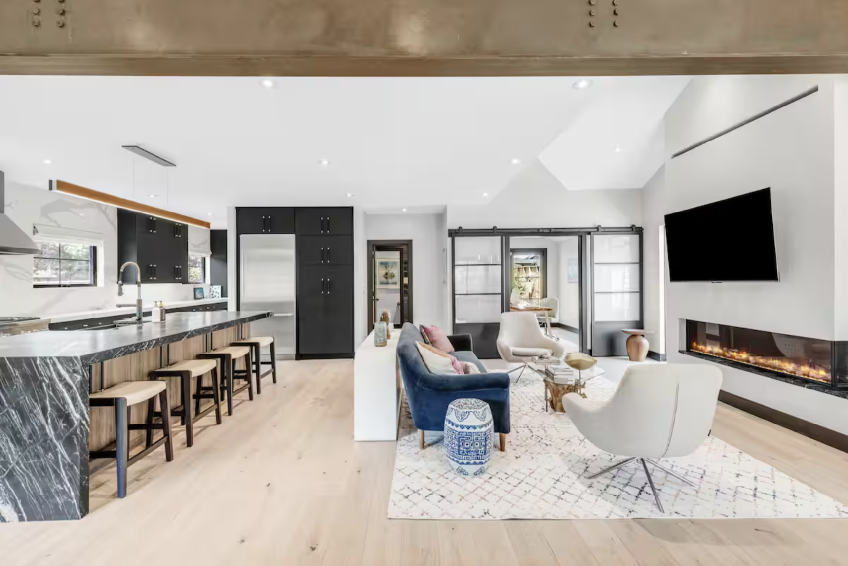 Elegant Newlands 3 Bed
