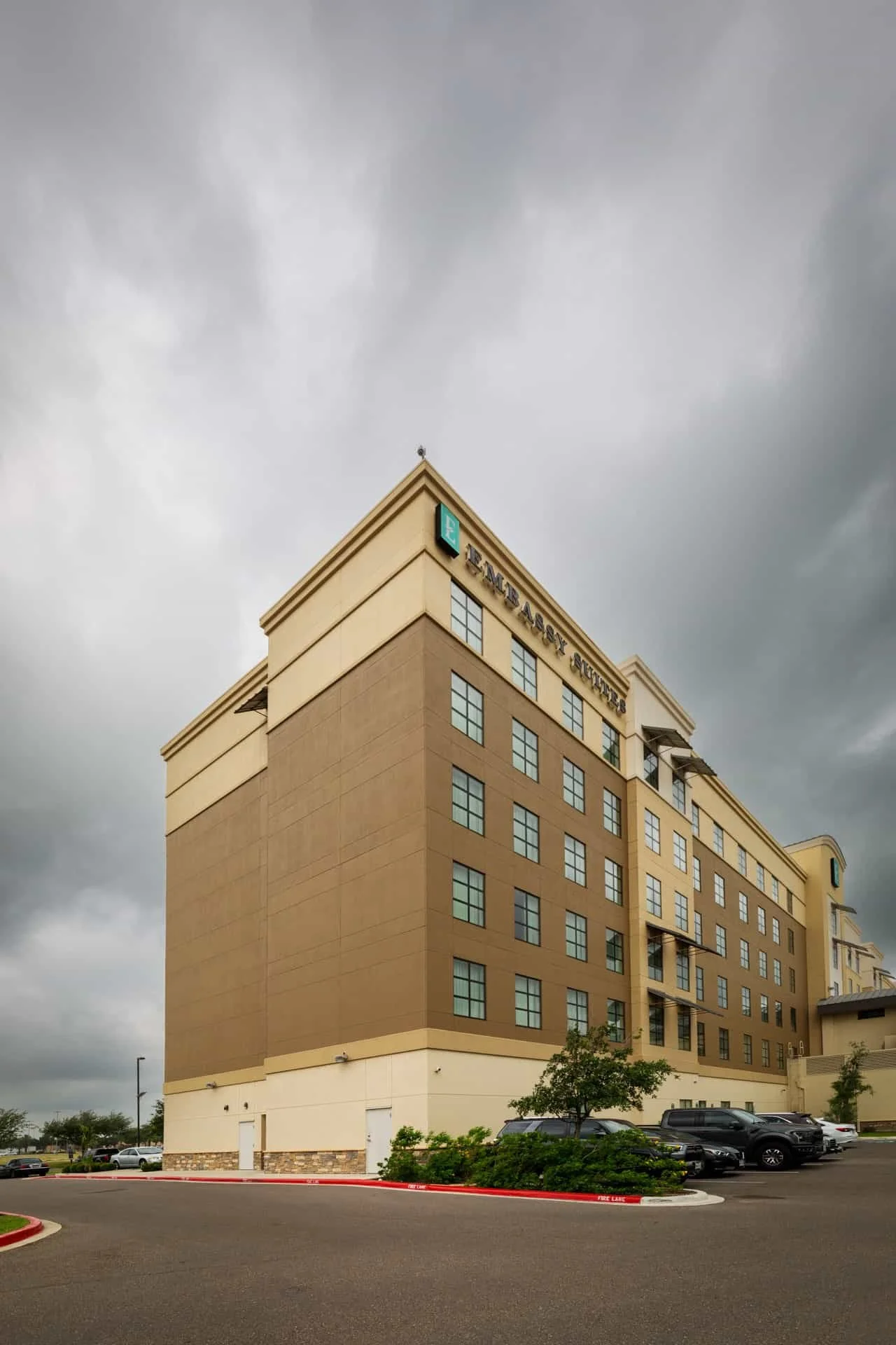 Modular_Embassy Suites08-1920.jpg