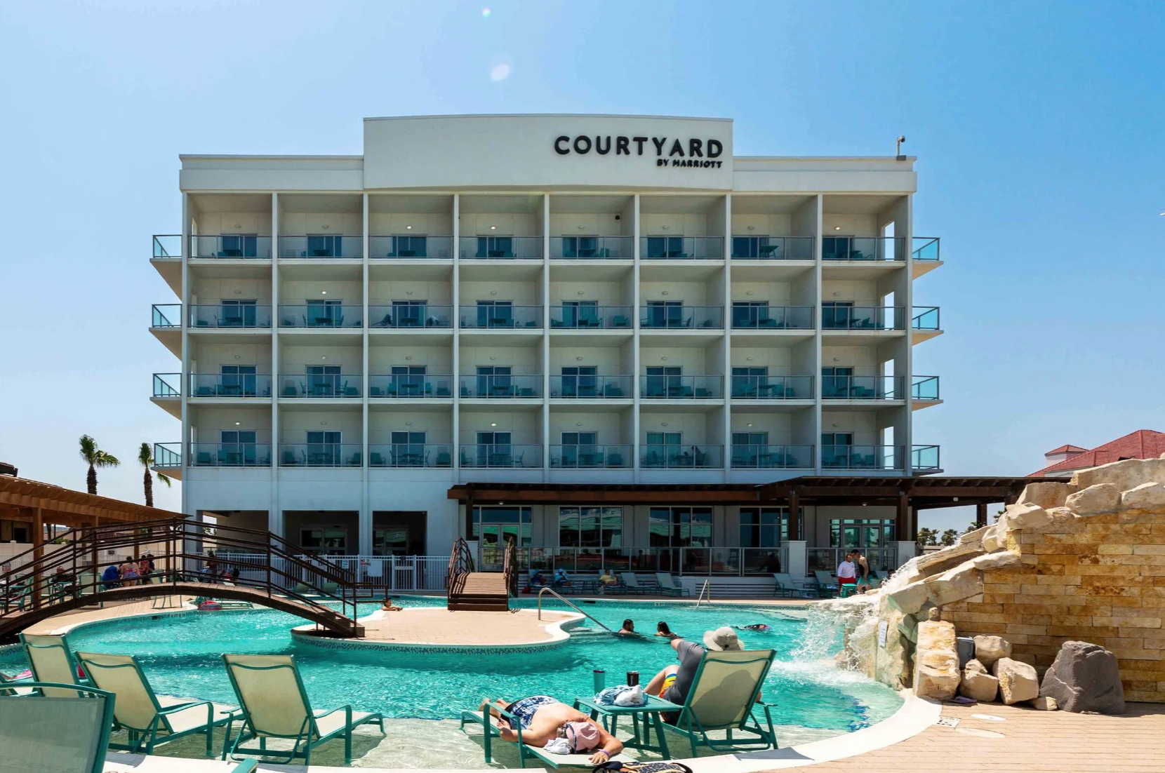 Courtyard By Marriott