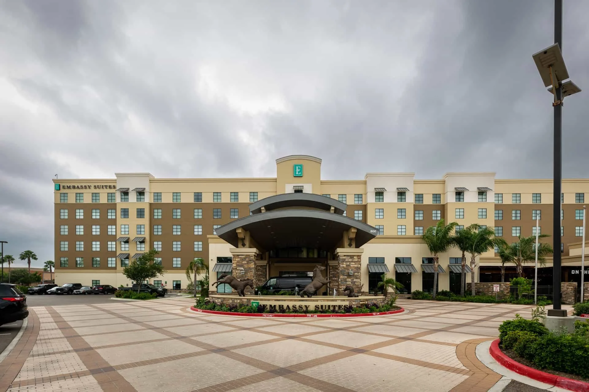 Modular_Embassy Suites04-1920.jpg