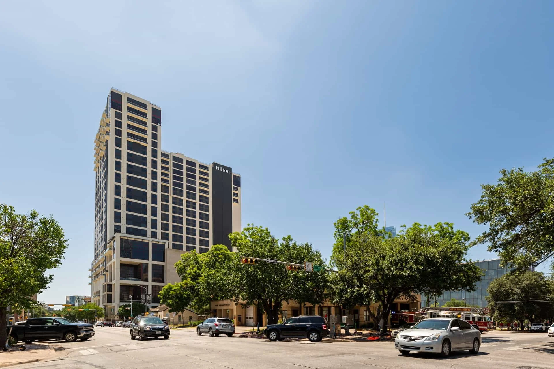UQ9A9912-1920.jpg