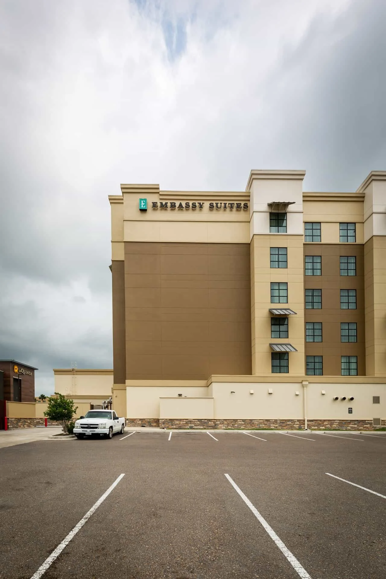 Modular_Embassy Suites11-1920.jpg
