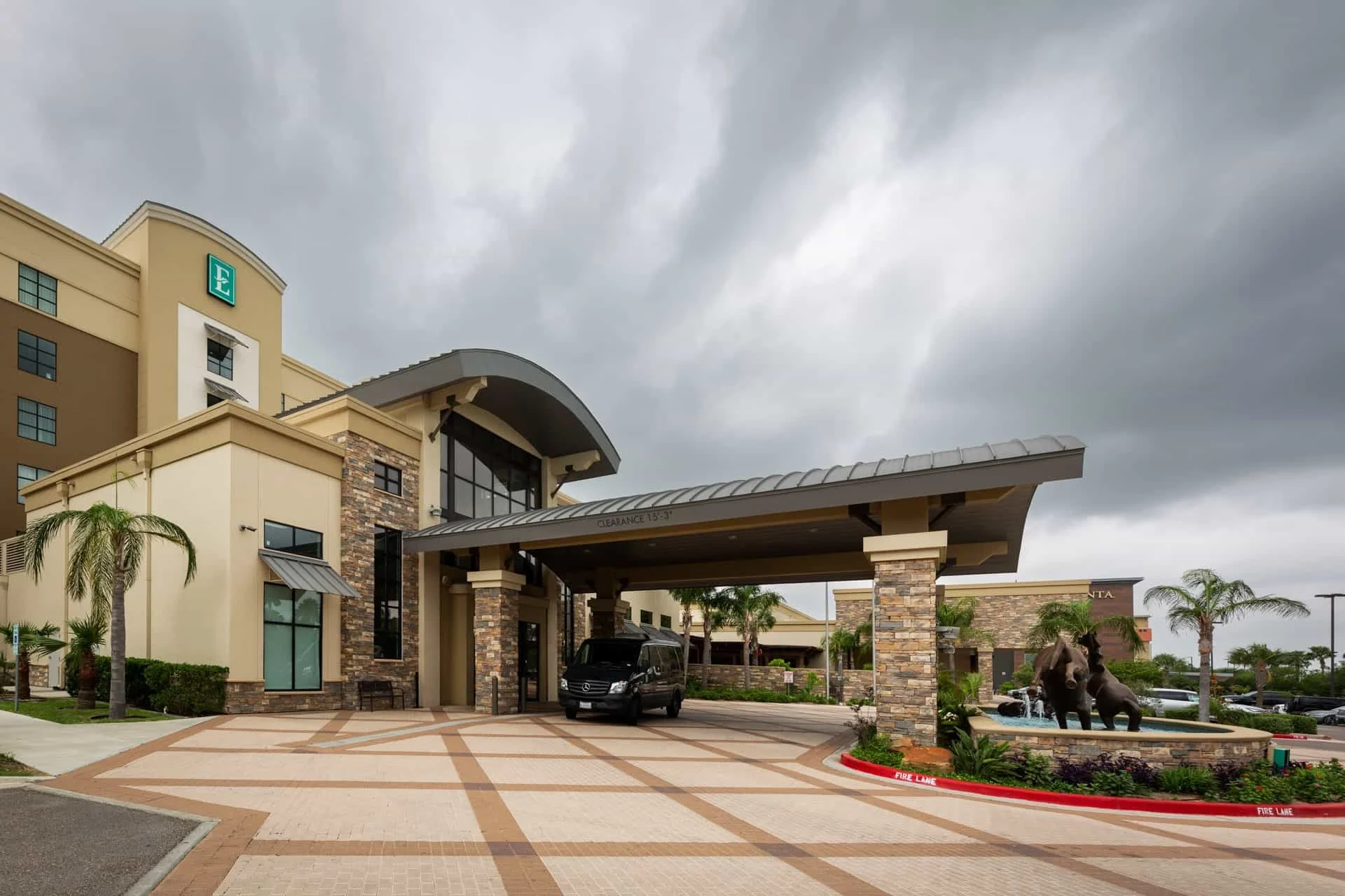 Modular_Embassy Suites06-1920.jpg