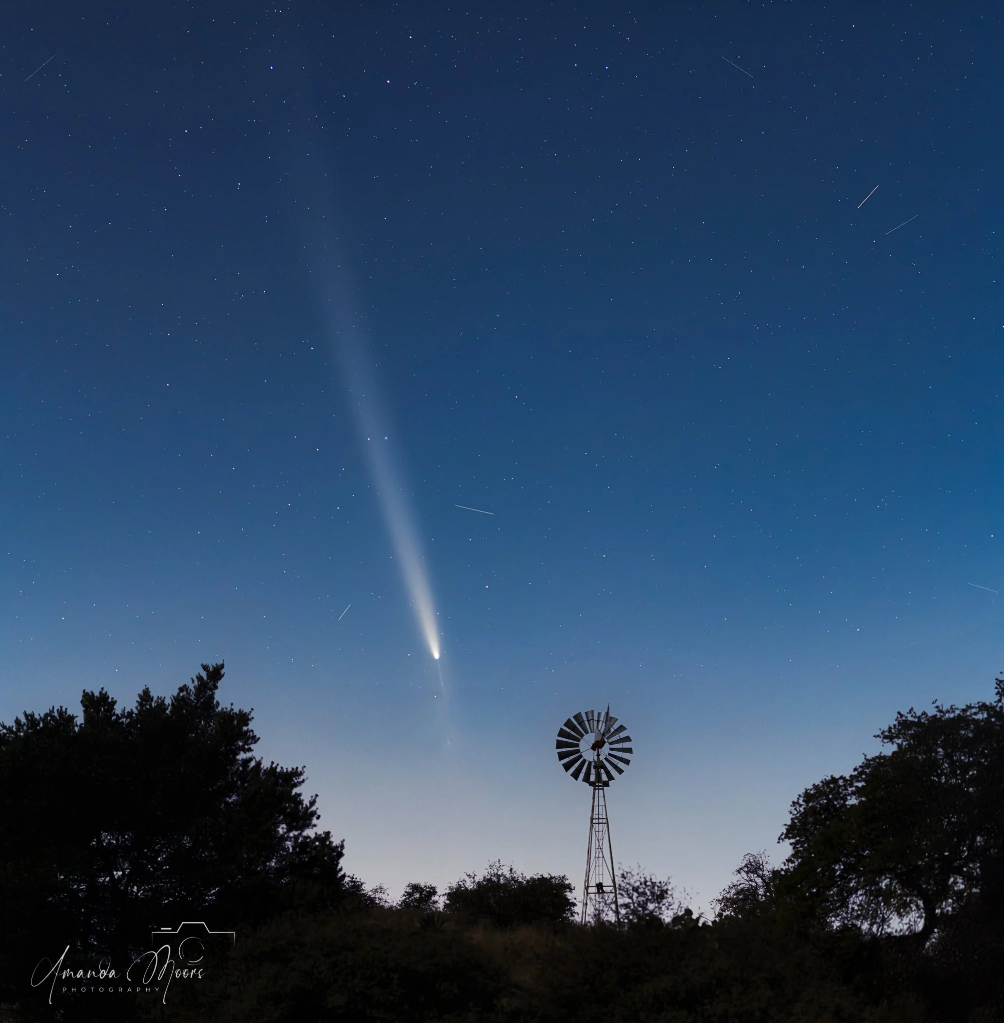 COMET C2023 A3 Tsuchinshan-ATLAS over windmill - This comet was known for its really long tail and also in this photo you can see the foretail, or more accurately called the anti-tail.  To me it almost looks like a headlight beam.  While the main dus