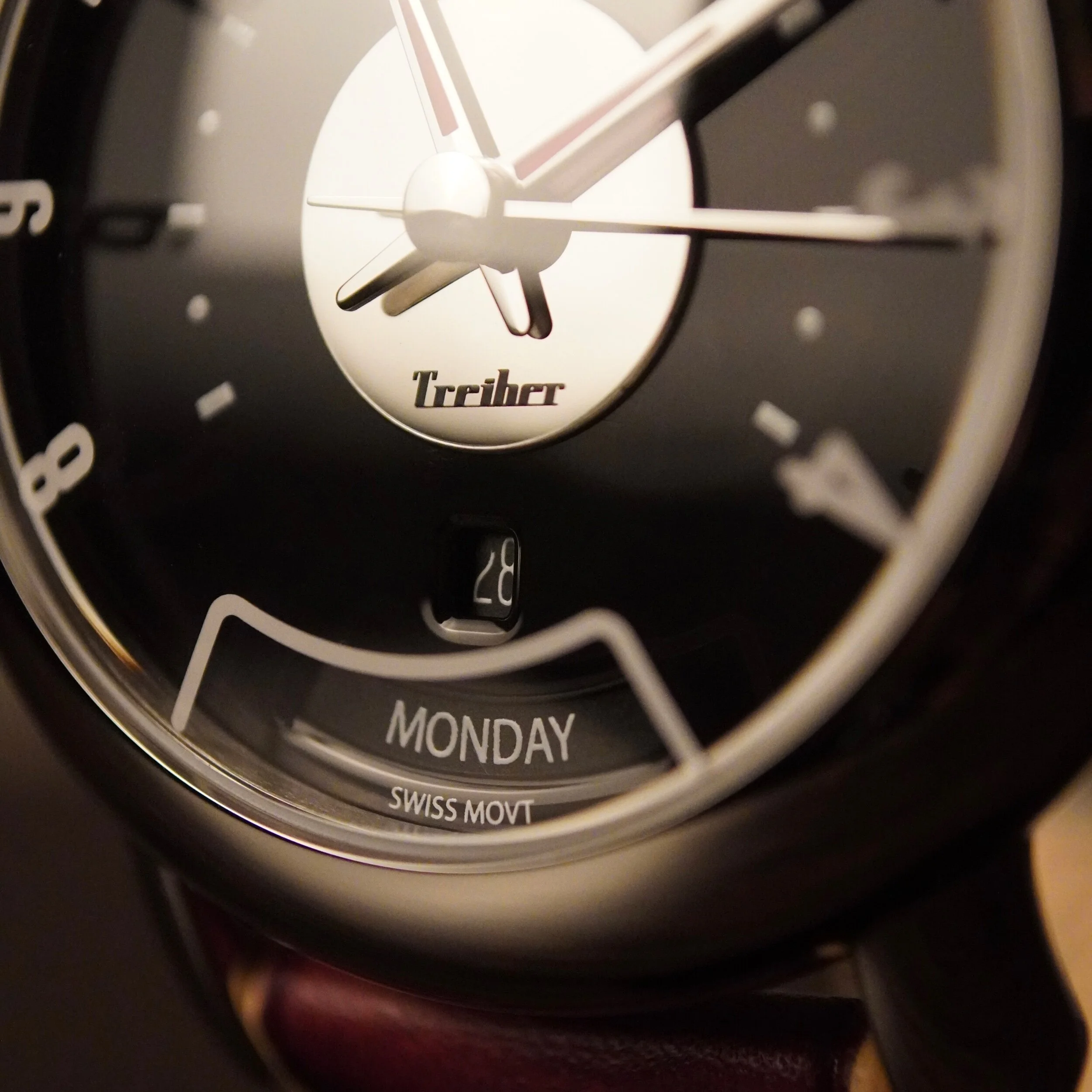 522FED2F-7AA5-4A4C-84EB-E99F45CE61C0